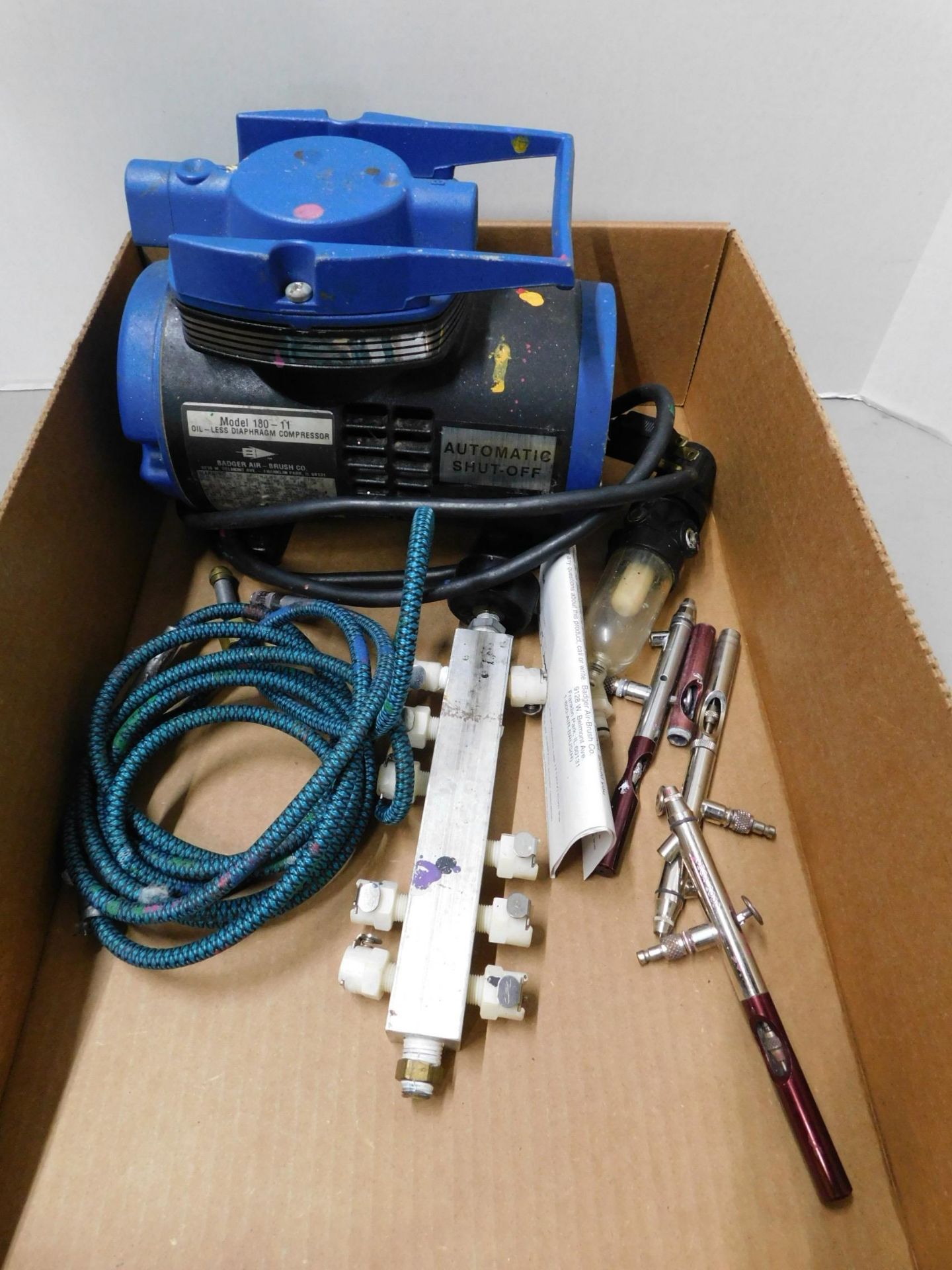 Portable Air Compressor w/Air Brush Paint Game