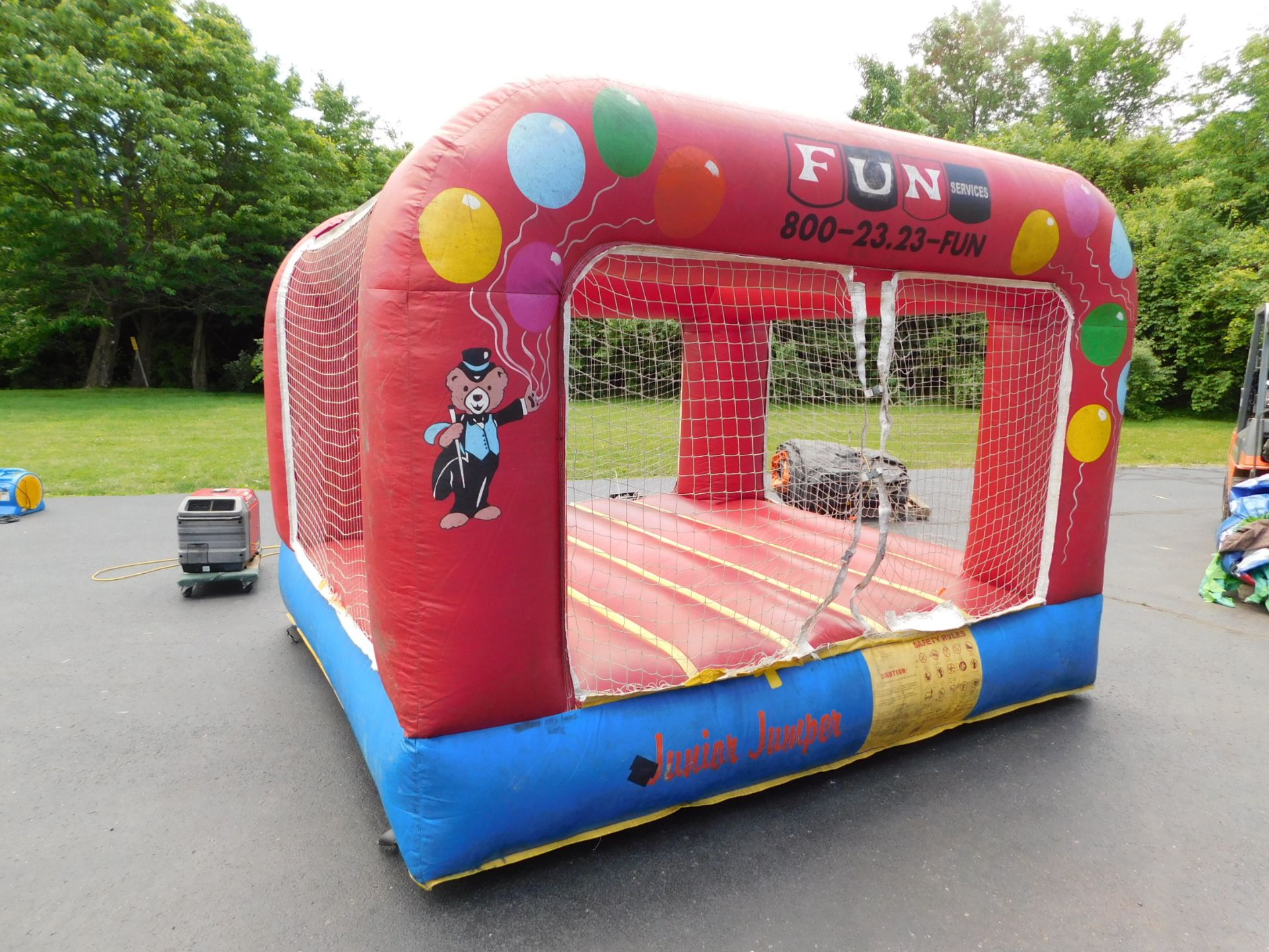 Inflatable Fun Service Bounce House, 1pc. 1 Blower required, Junior Jumper 11'WX11'LX9'H #104