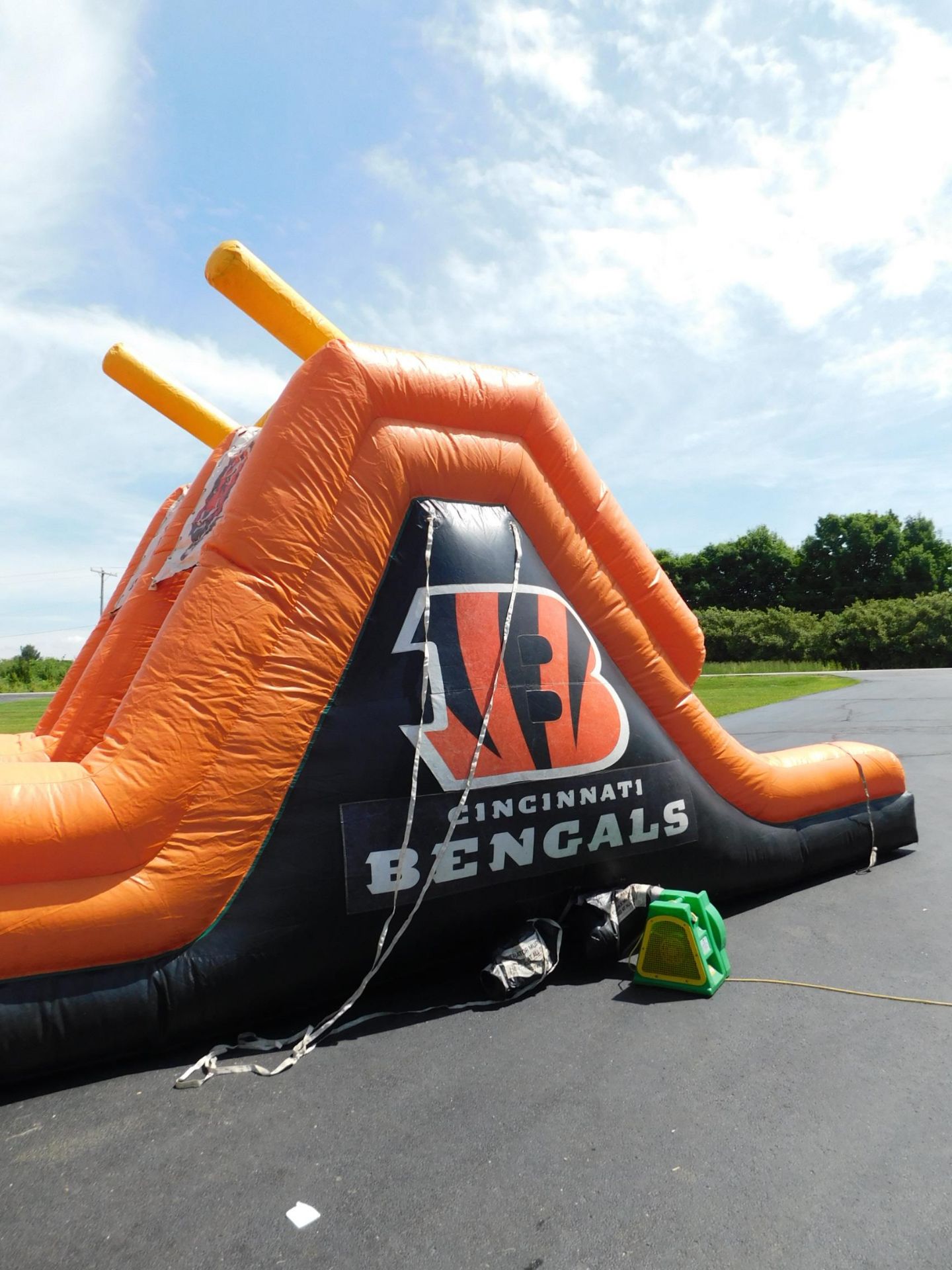 Cincinnati Bengals Obstacle Course, 50'LX13.5'WX16'H, 1 Blower req. #80 - Image 25 of 32