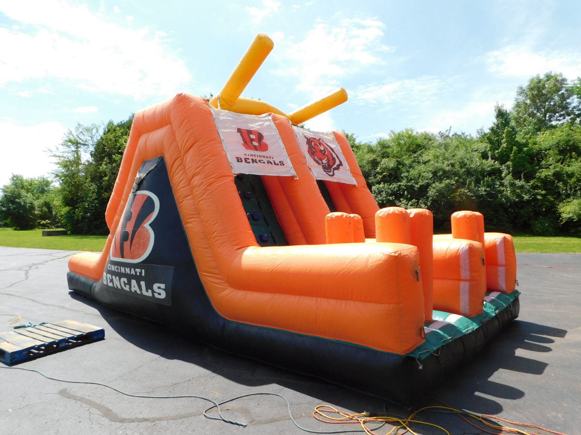 Cincinnati Bengals Obstacle Course, 50'LX13.5'WX16'H, 1 Blower req. #80 - Image 15 of 32