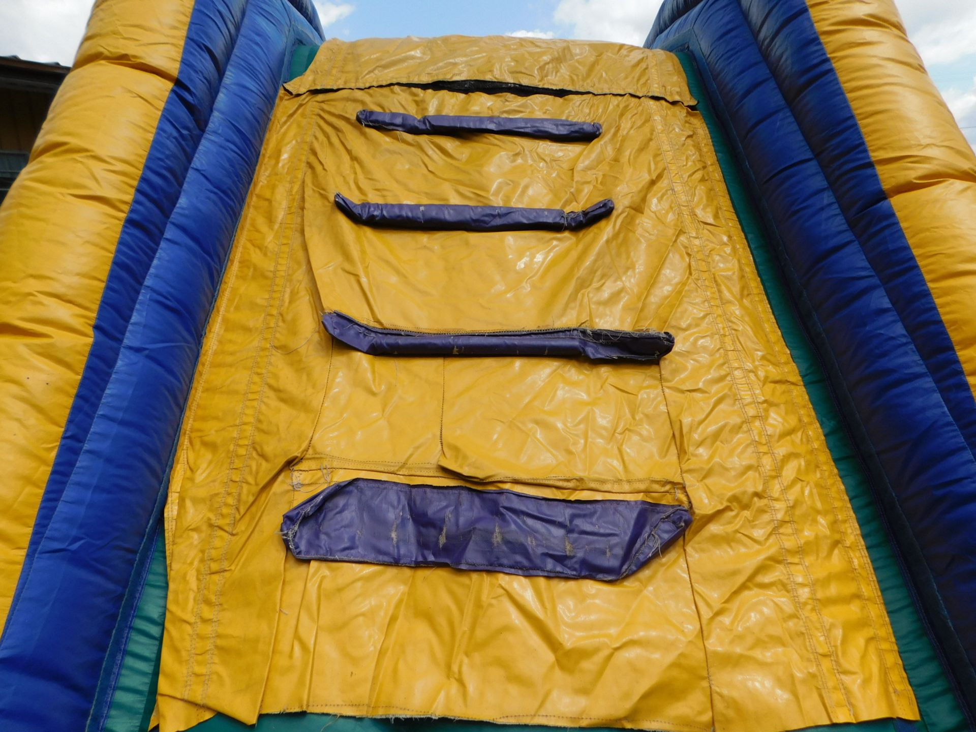 Inflatable Slide 12'Slide 1pc. 1 Blower req. 8'WX30'LX12'H # 99 - Image 3 of 6