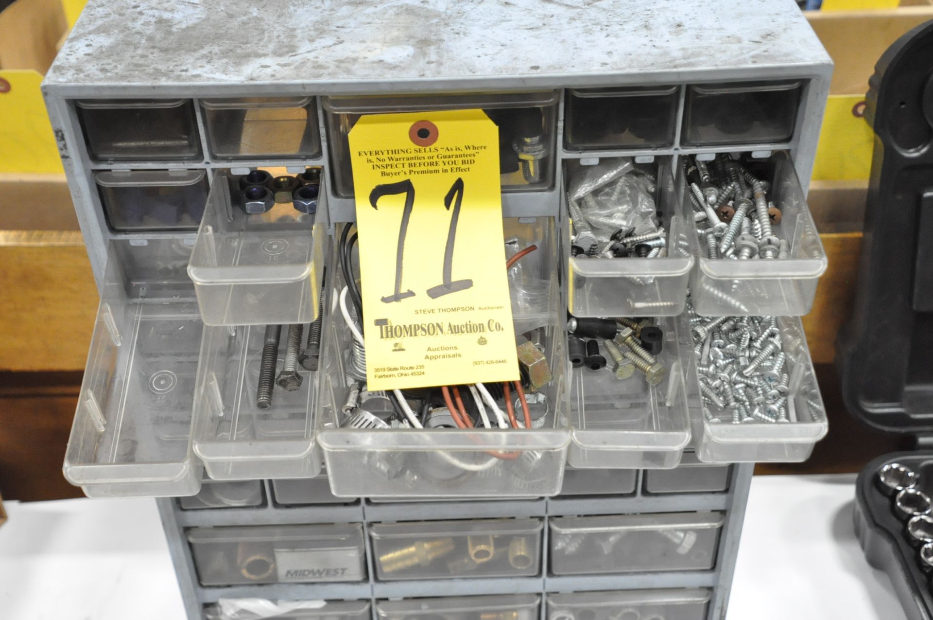 Organizer Bin Cabinet with Hydraulic Fittings Contents - Image 6 of 7