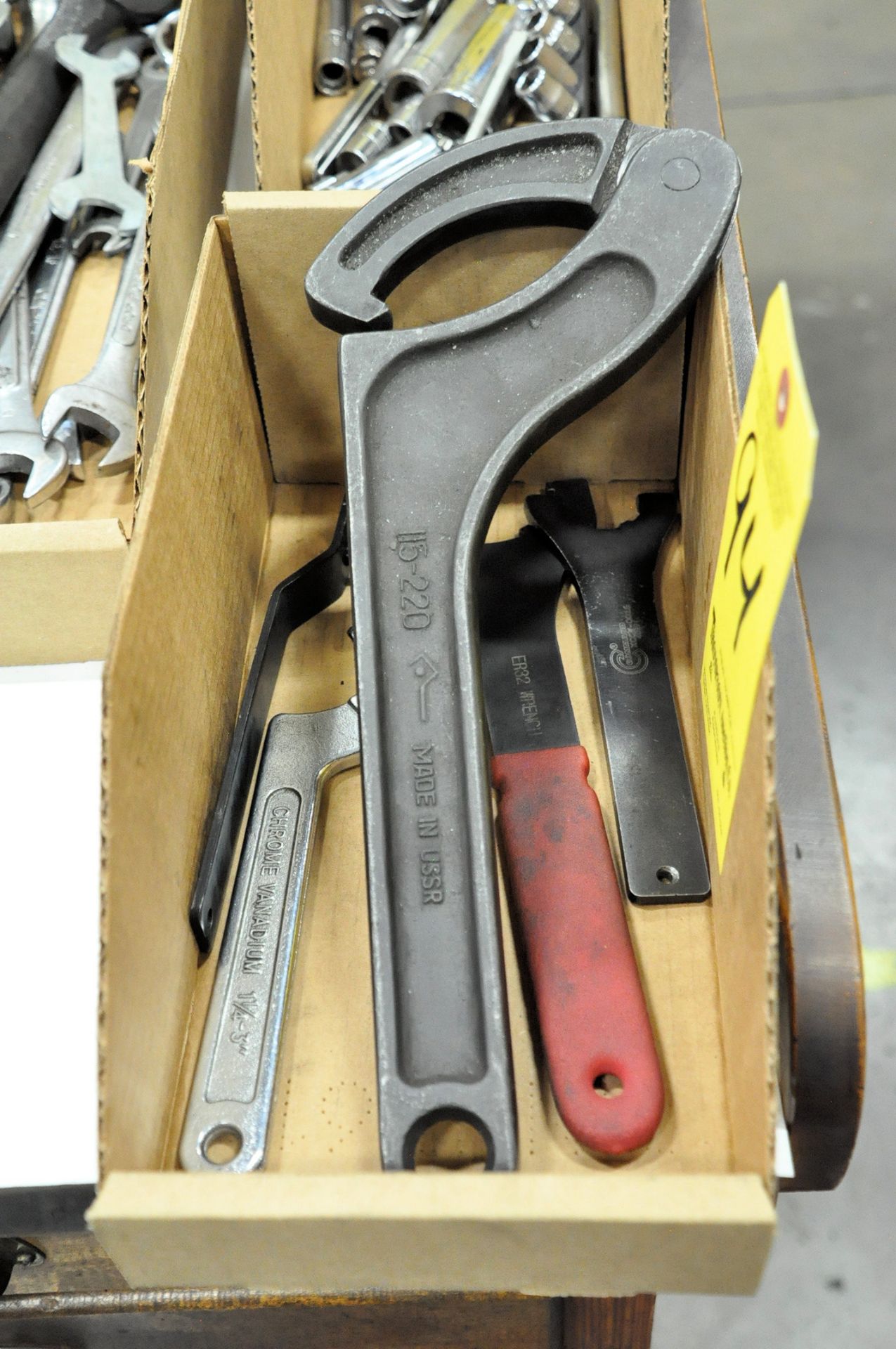 Lot-Spanner Wrenches in (1) Box