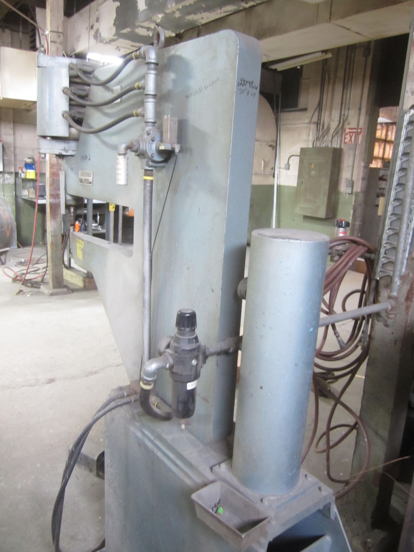 Lockformer Quick-Lok Metal Clinching Machine, s/n QL-24-262, Loading Fee $100 - Image 5 of 6