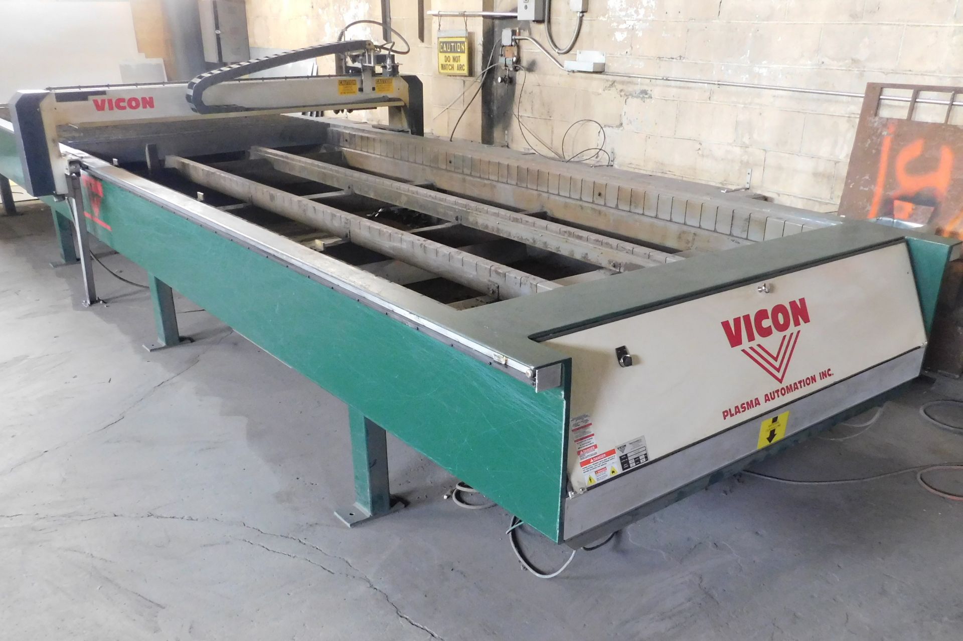 Vicon Model HVAC520 CNC Plasma System, s/n VM-2865, Equipped with Hypertherm Power Max 85 Plasma