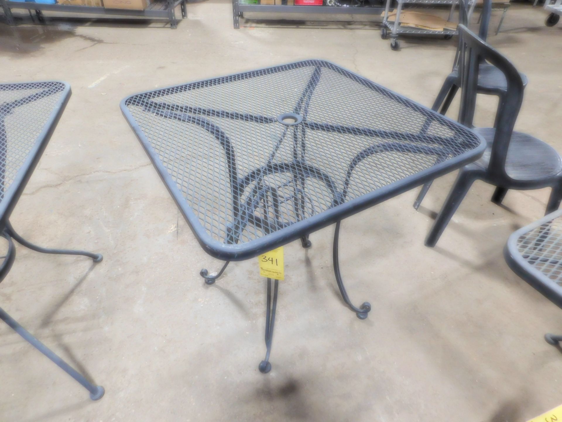 36" Mesh Outdoor Table