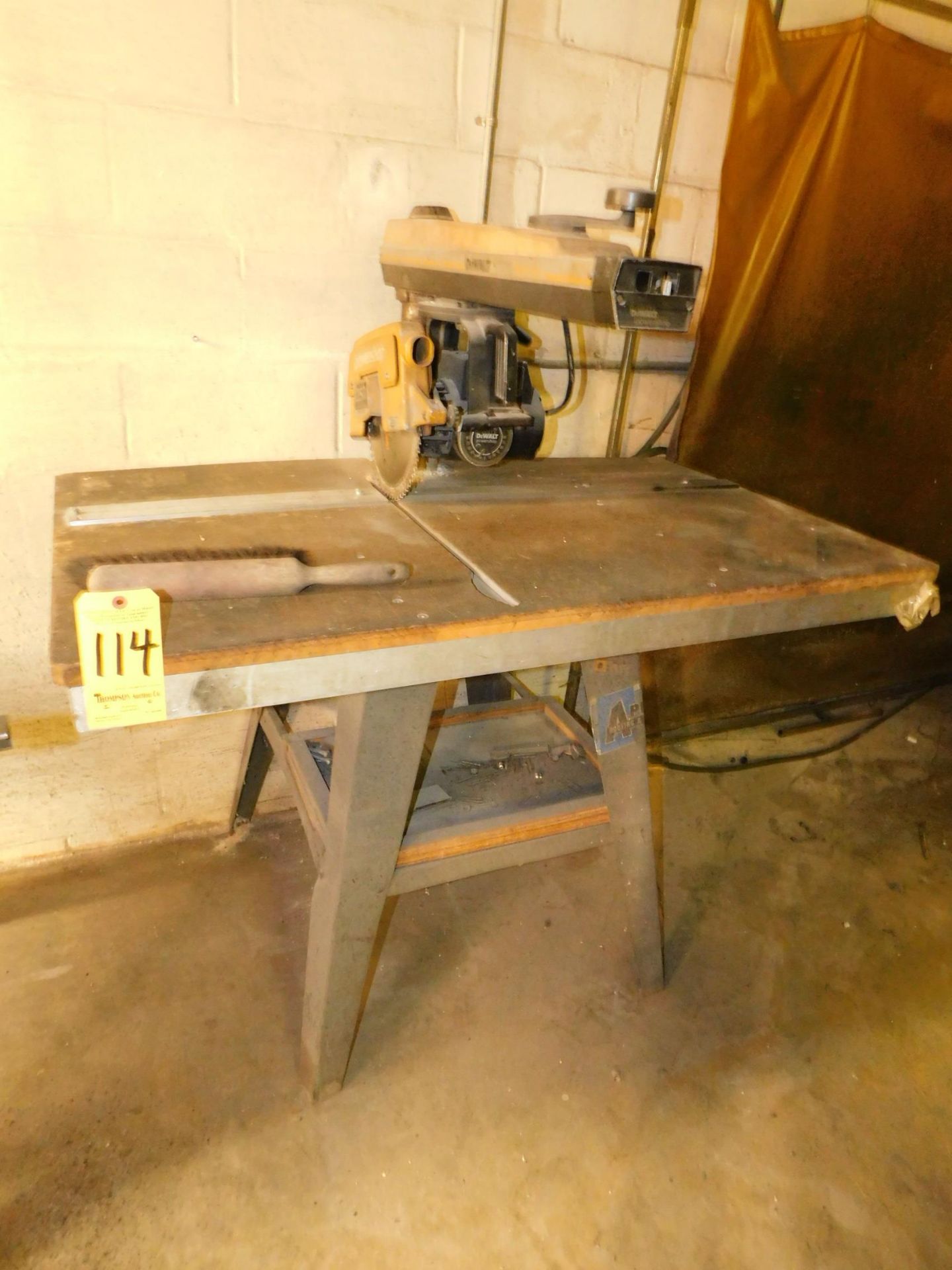 Dewalt 10" Radial Arm Saw 115v 1 phase