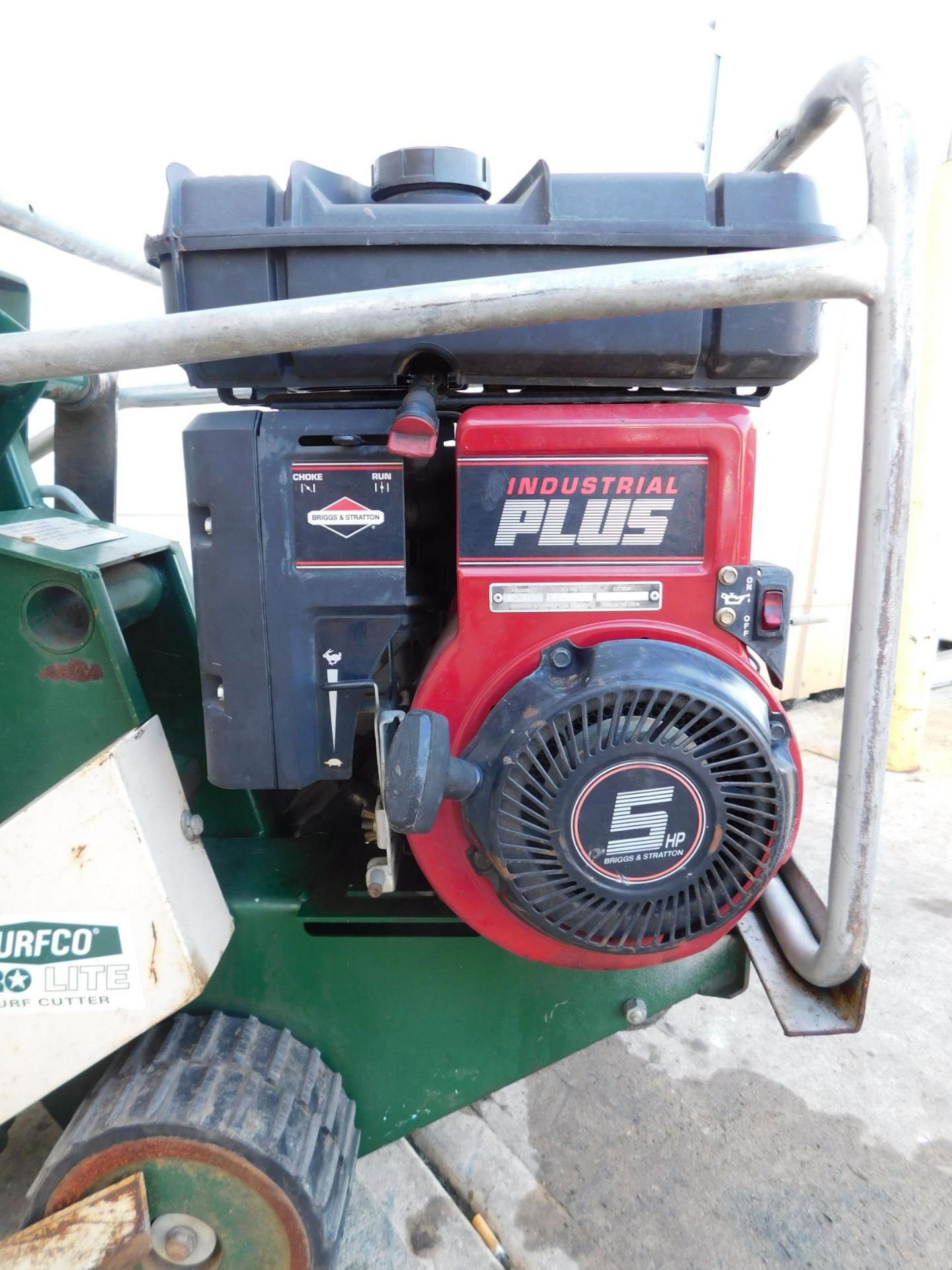 Turfco Pro Lite Gas powered Turf Cutter - Image 3 of 9