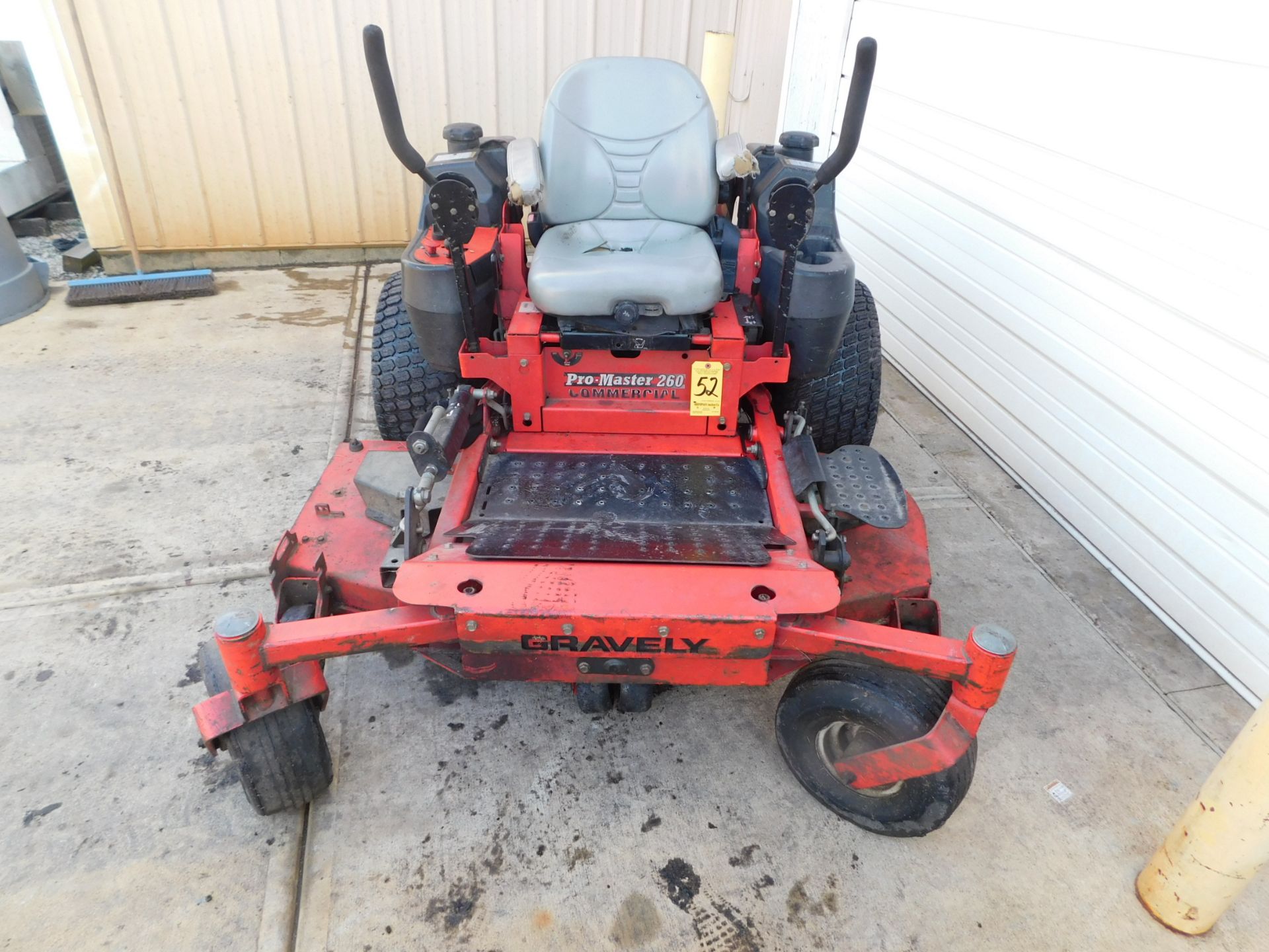 Gravely ProMaster 260 Commercial Zero Turn Mower SN#003118, 60"deck, Kawaski FX850V Gas Engine 3, - Image 3 of 14