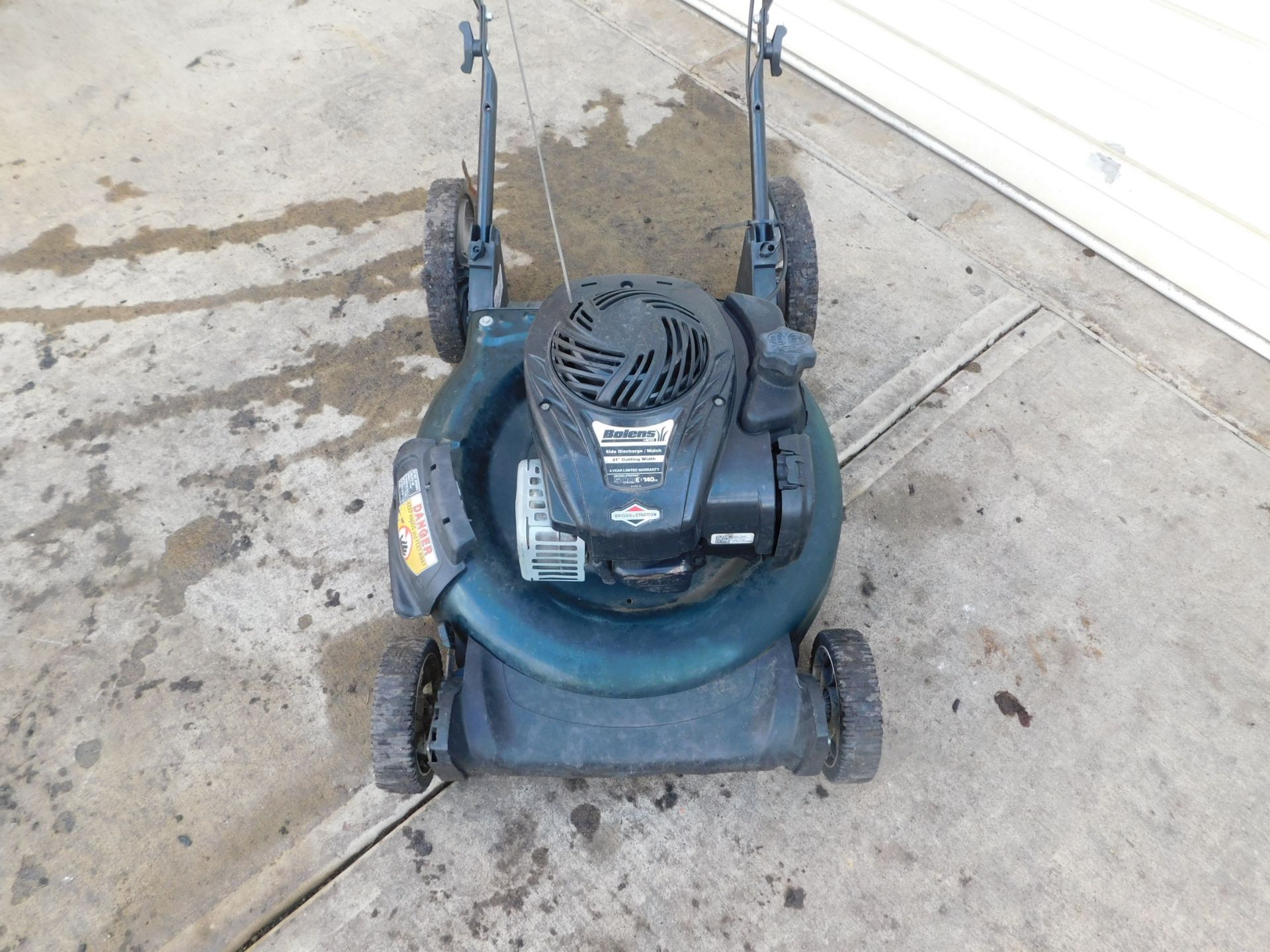 Bolens 21" Gas powered Lawn Mower - Image 3 of 4