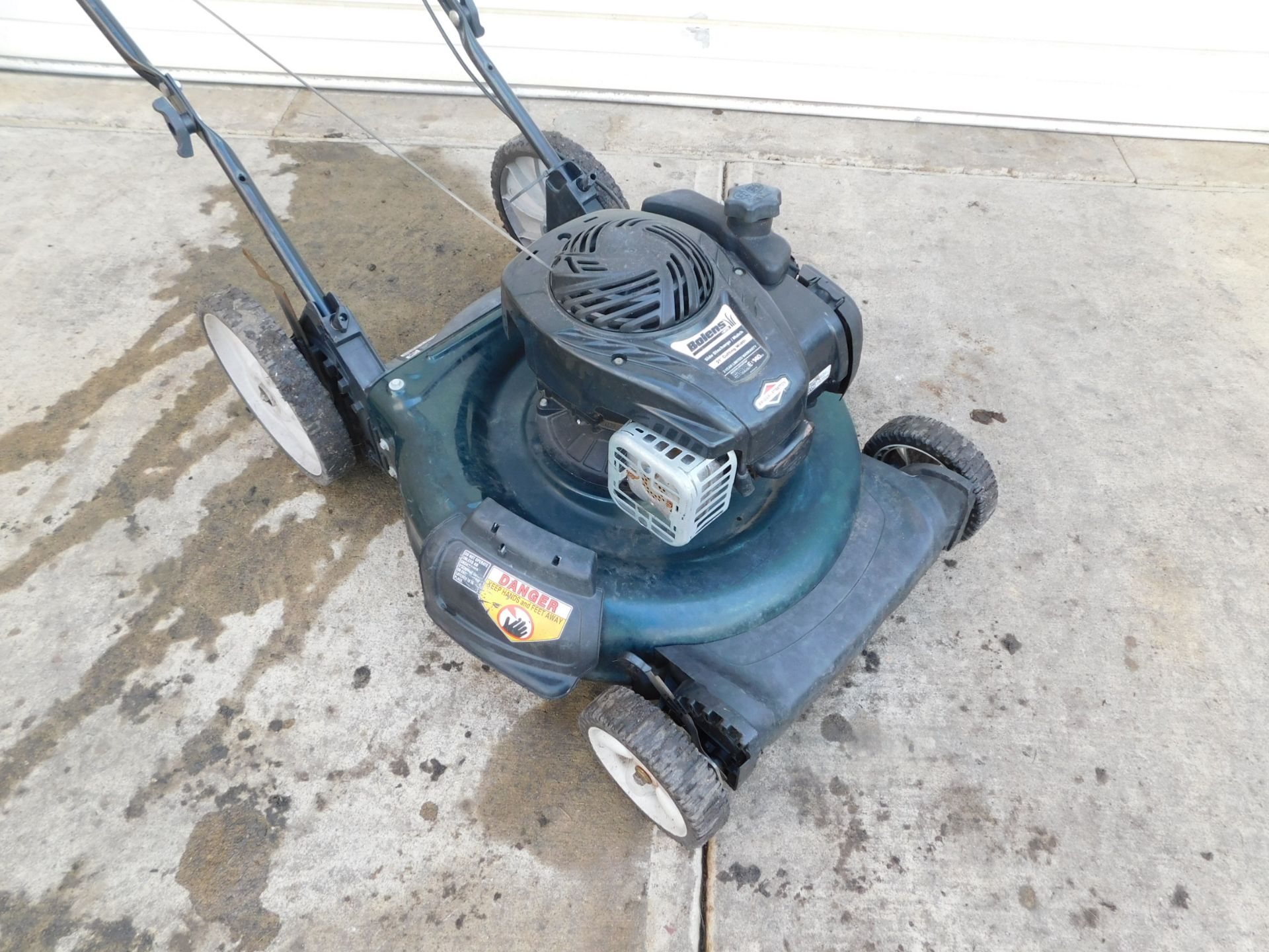 Bolens 21" Gas powered Lawn Mower - Image 2 of 4