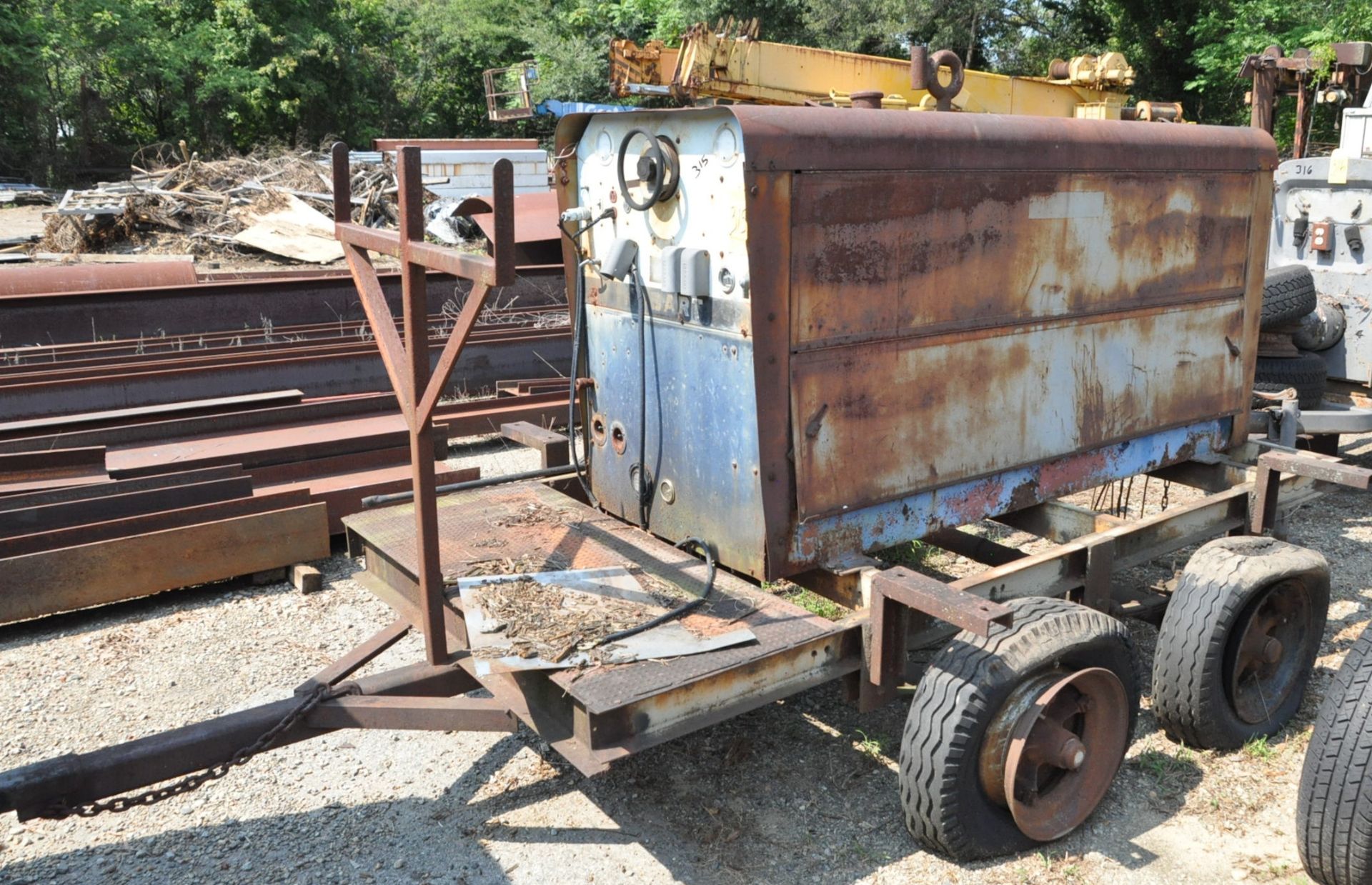 Hobart Model GCCE-510, 400-Amp Capacity Arc Welder Power Source, S/n N/a, Diesel Engine - Image 2 of 5