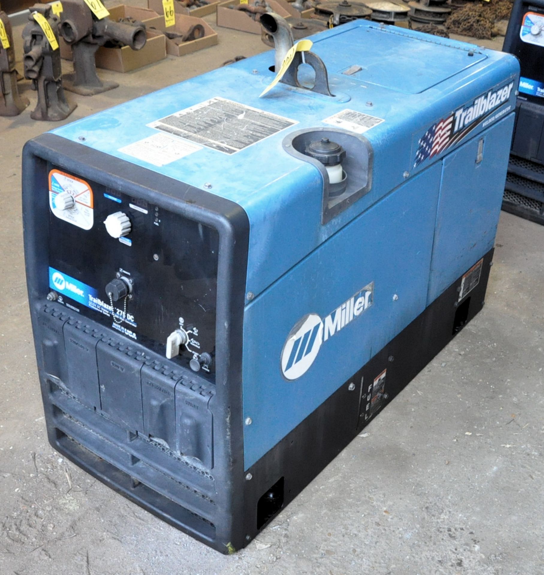 Miller Trailblazer 275 DC, 275-Amps Capacity CC/CV DC Gasoline Powered Professional Series Welder/