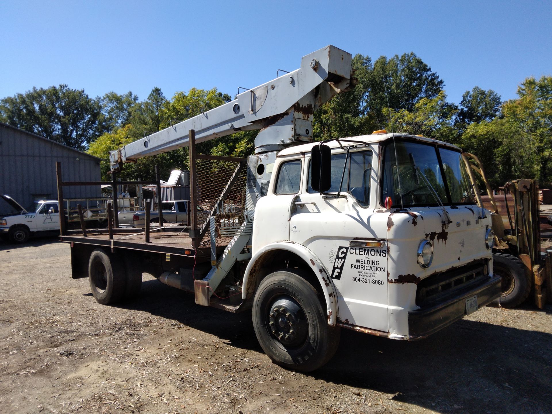 1979 Ford L8000 Cab Over Boom Truck, VIN D80BVFC9907, Model ROTC120-4, 63' Total Reach Boom with