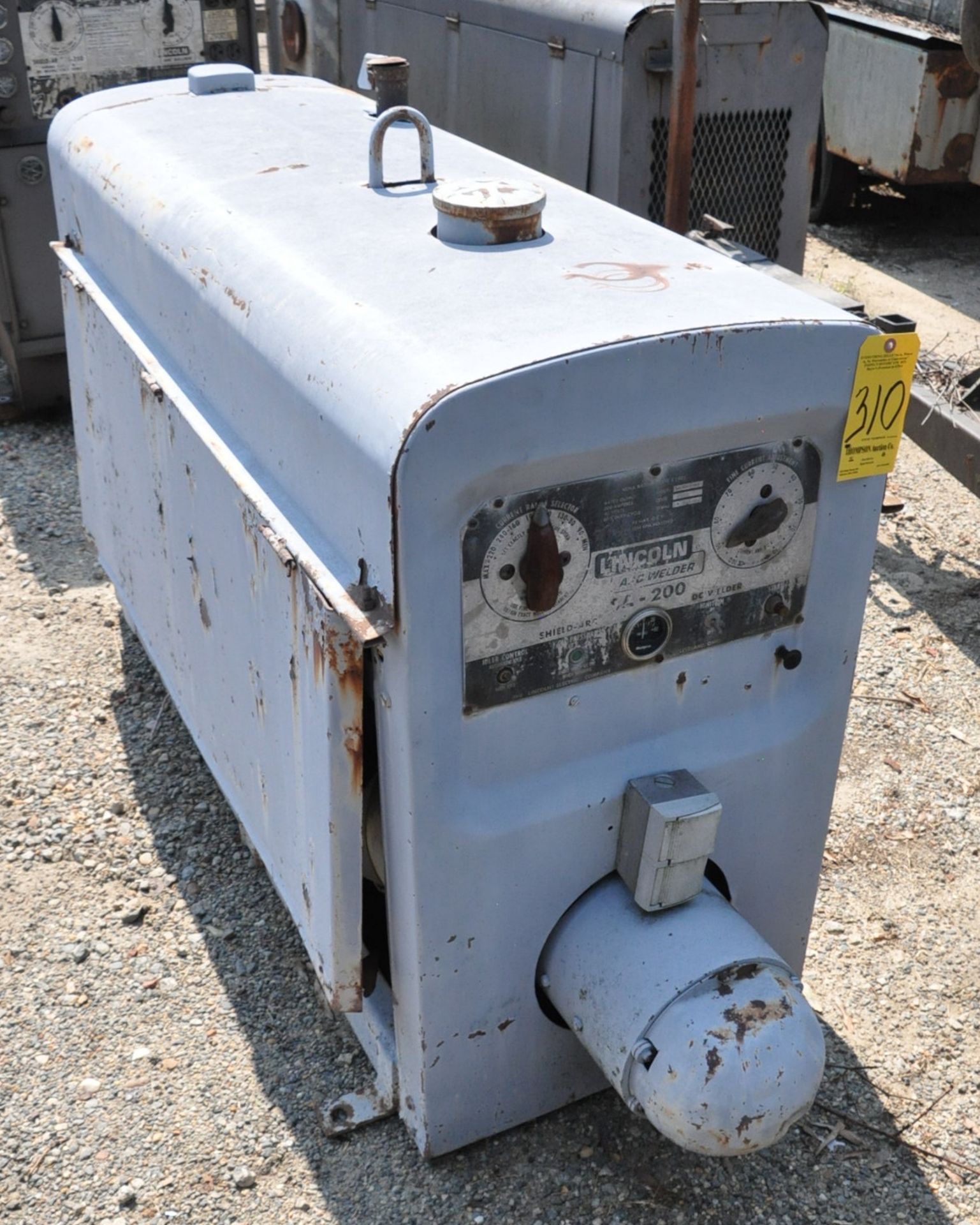 Lincoln Model SA-200, 200-Amp Capacity DC Arc Welder Power Source, S/n A841004, Diesel Engine