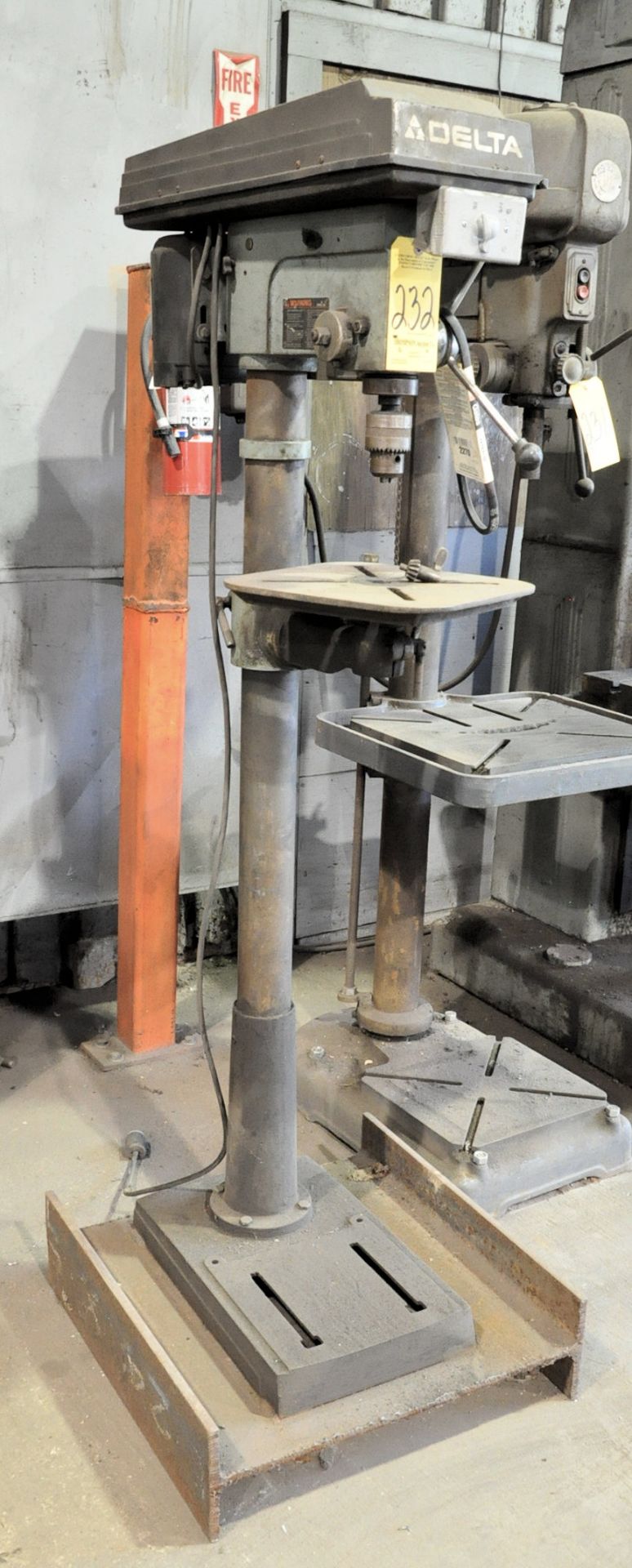 Delta Cat. No. 17-900, 16" Floor Standing Drill Press, S/n R-9250, 12" x 12" Work Surface, 1-PH - Image 2 of 4