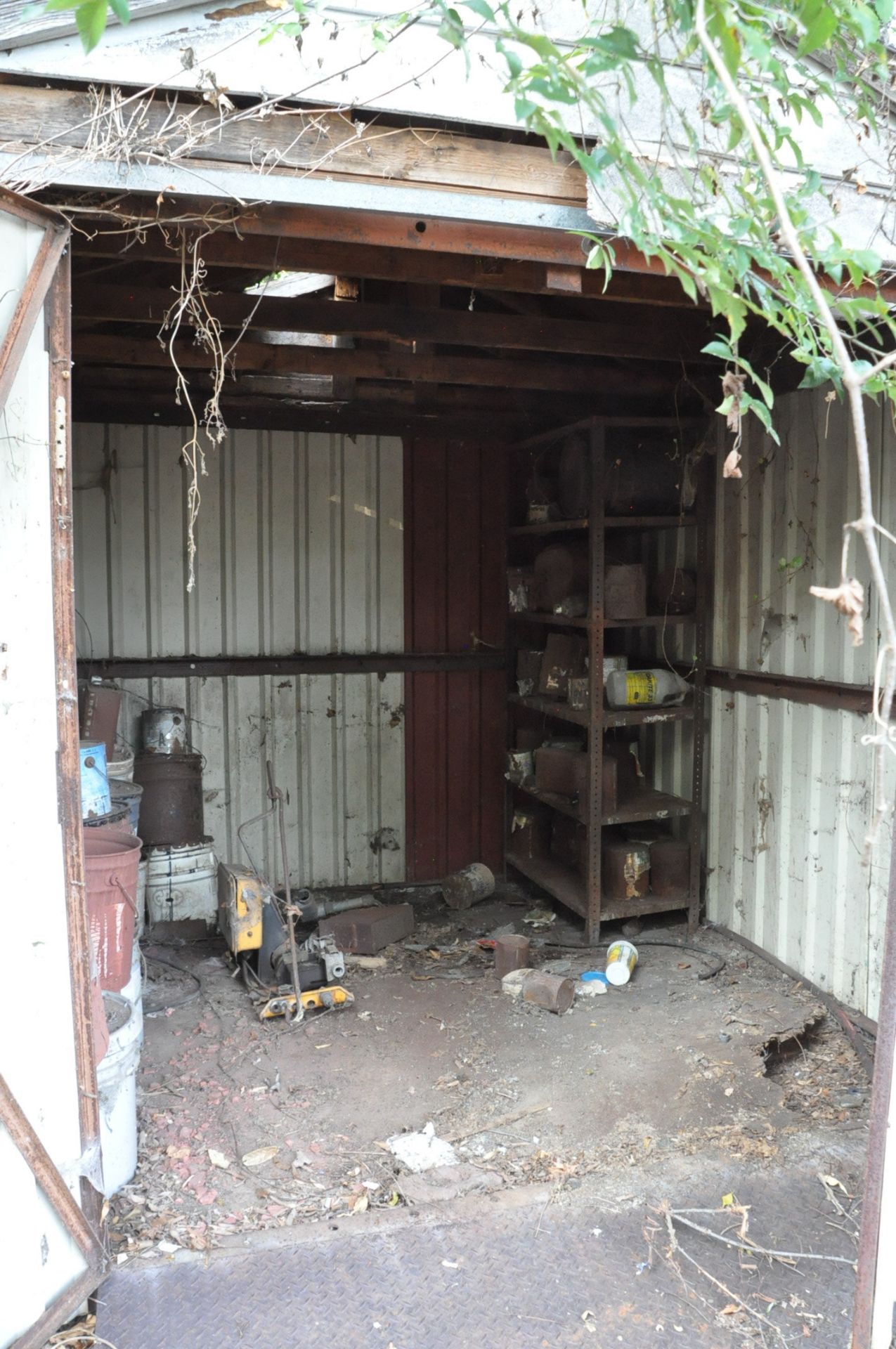 8' Wide x 5' Deep x 7' High Shed - Image 3 of 4