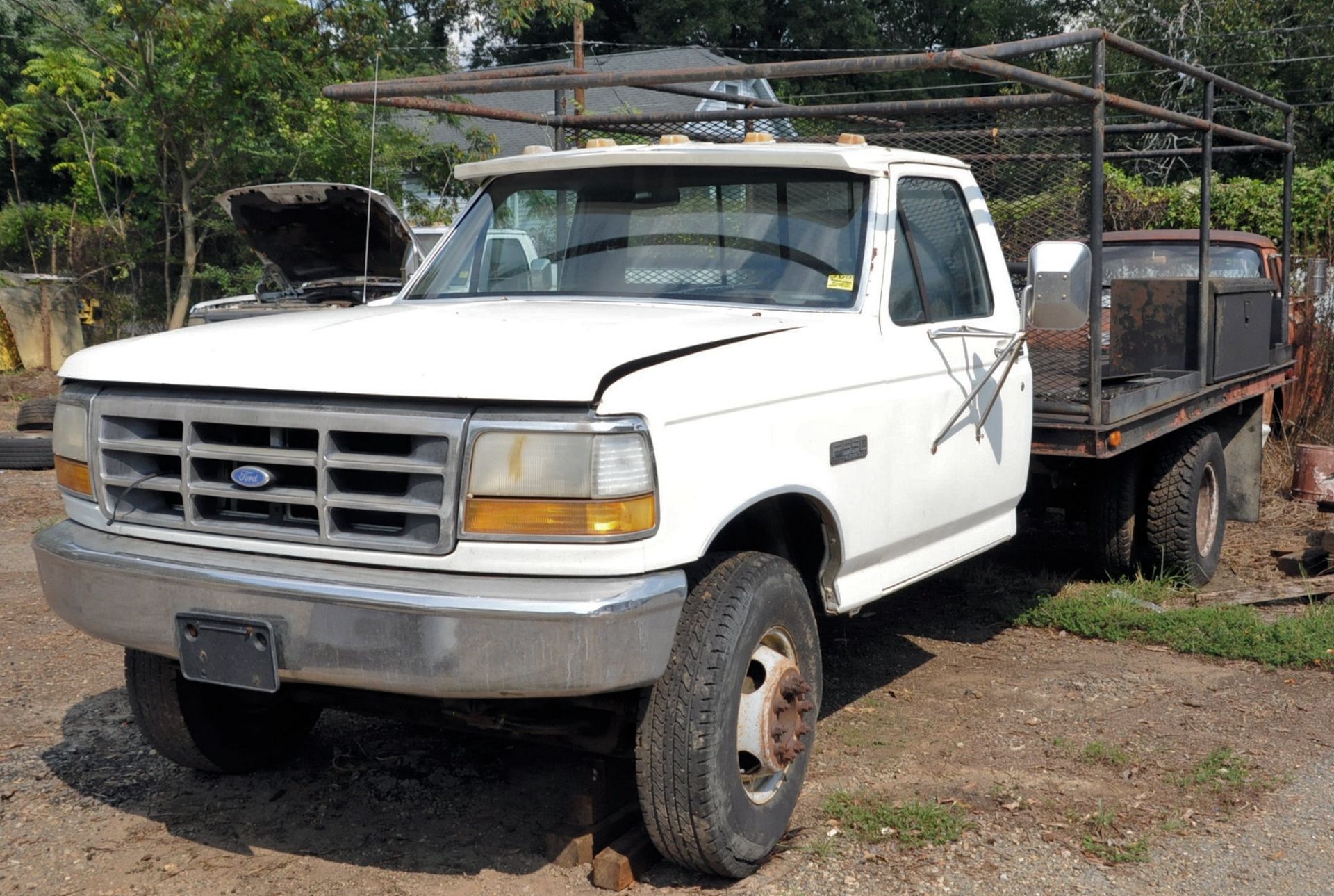 1989 Ford F-550 Lariat Super Duty Standard Cab Flat Bed Truck, VIN 2FDLF47M8KCA29202, 8' x 12'