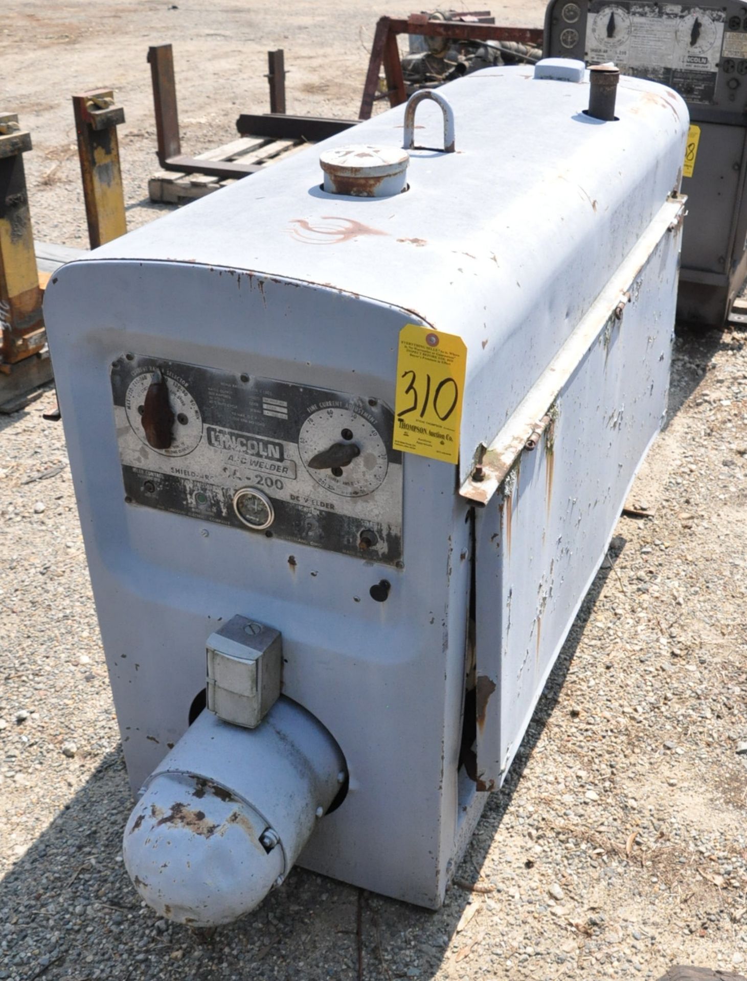 Lincoln Model SA-200, 200-Amp Capacity DC Arc Welder Power Source, S/n A841004, Diesel Engine - Image 2 of 4