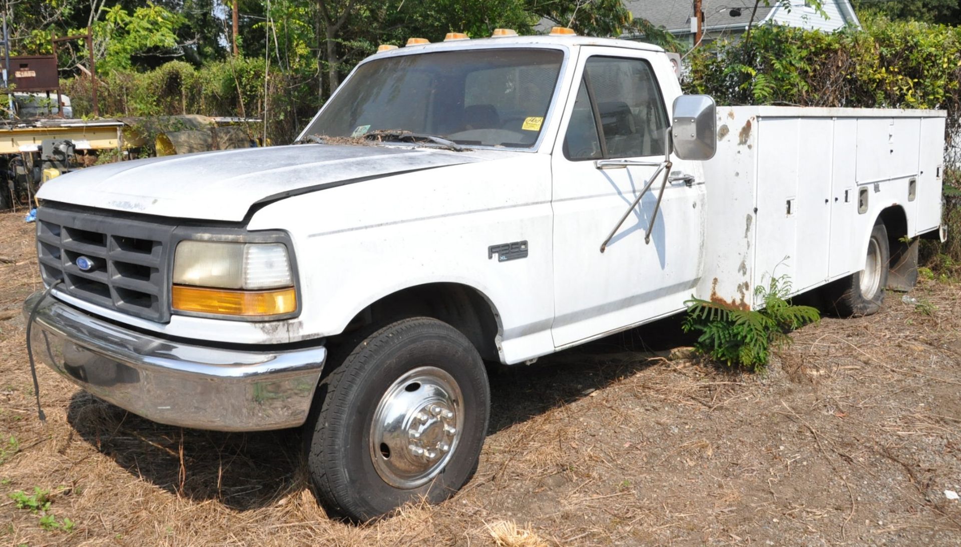 1993 Ford F-350 XL Standard Cab Utility Truck, VIN 1FDKF37M7PNB11350, Diesel Engine, Automatic