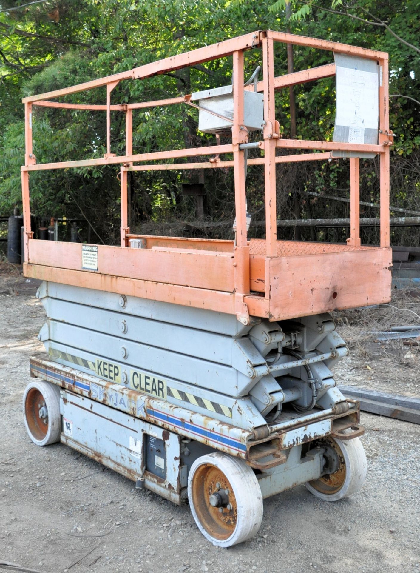 Sky Jack Model SJ3-3226 Electric Scissor Lift, S/n 28211 (New 2001), 500-Lbs. Capacity, 26' - Image 2 of 5