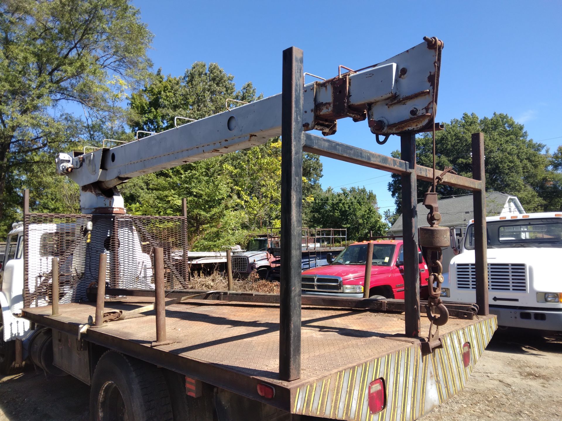 1979 Ford L8000 Cab Over Boom Truck, VIN D80BVFC9907, Model ROTC120-4, 63' Total Reach Boom with - Image 3 of 4