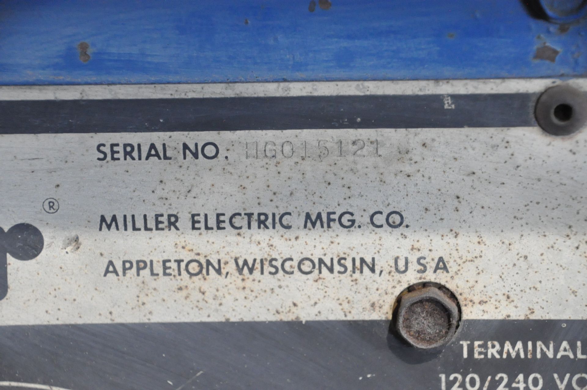 Miller Trailblazer 44D, Approximately 400-Amp Capacity AC/DC Metal Arc Gas, Tungsten Arc Welding/ - Image 5 of 5