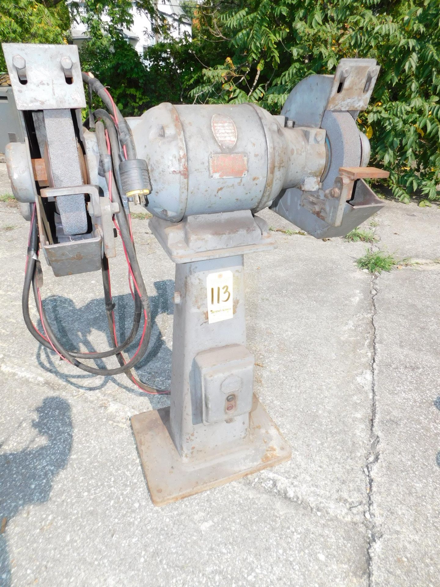 Cincinnati Model GPCA Double End Pedestal Grinder, s/n 220434, 3 HP, 220/3/60