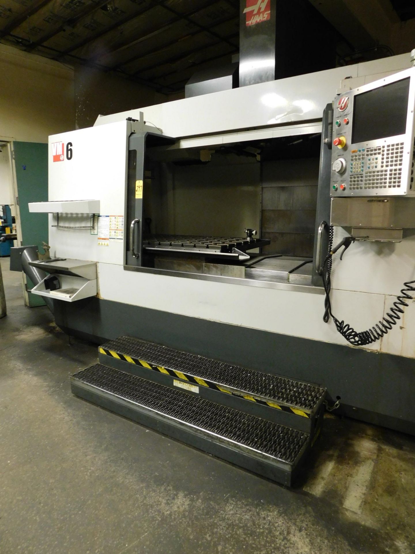 Haas VM6 Vertical Machining Center s/n 1082436, New in 2011, w/Haas CNC Control, 28"X64" Table, 40 - Image 3 of 20