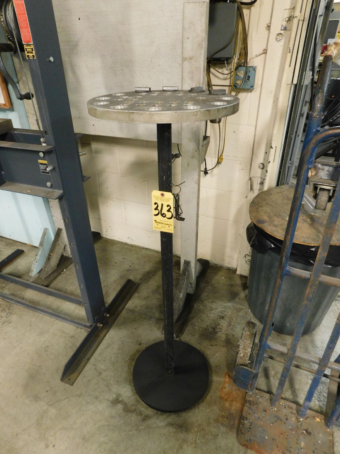 Toolholder Stand