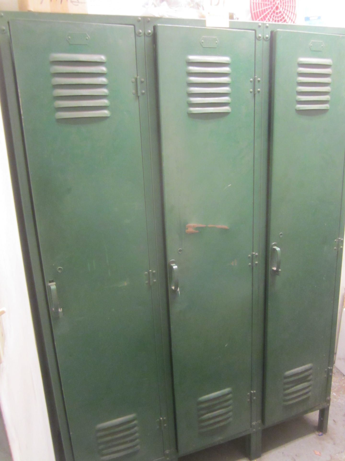 3-Locker Bank