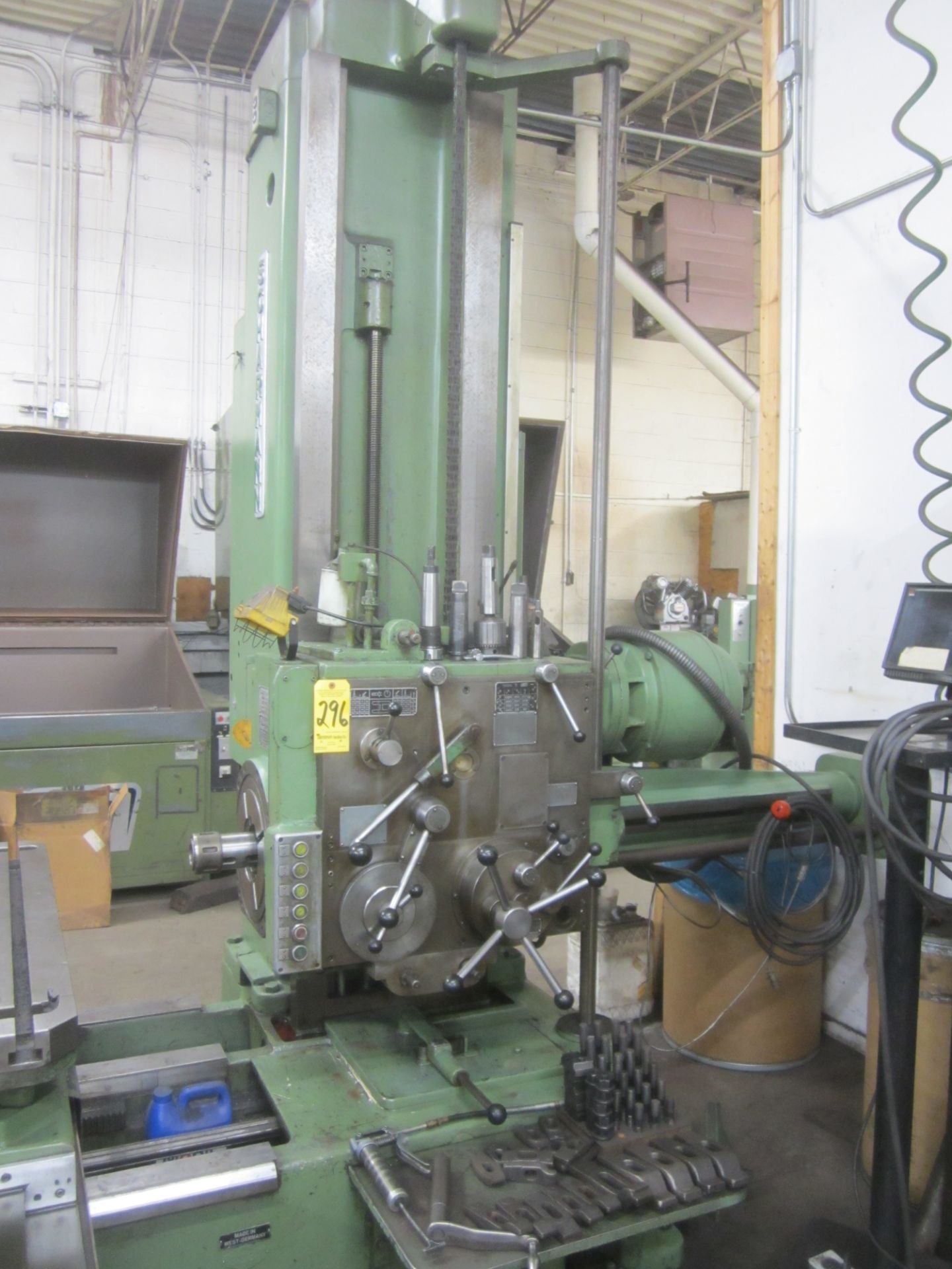 Scharmann 3" Horizontal Boring Mill, s/n 7146, 44" X 48" Power Rotary Table, Outboard Support, 51" - Image 2 of 9