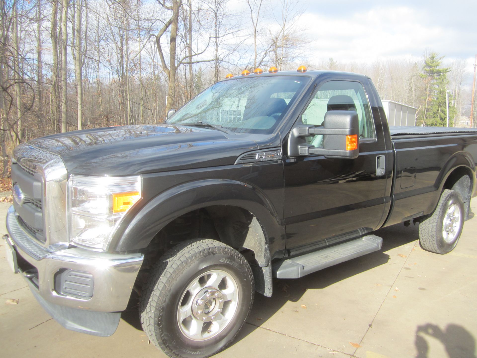 2015 Ford F-250 Super Duty Pick Up Truck, VIN 1FTBF2B6XFEC40186, 6.2L Gas Engine, 4 WD, Regular Cab, - Image 2 of 19