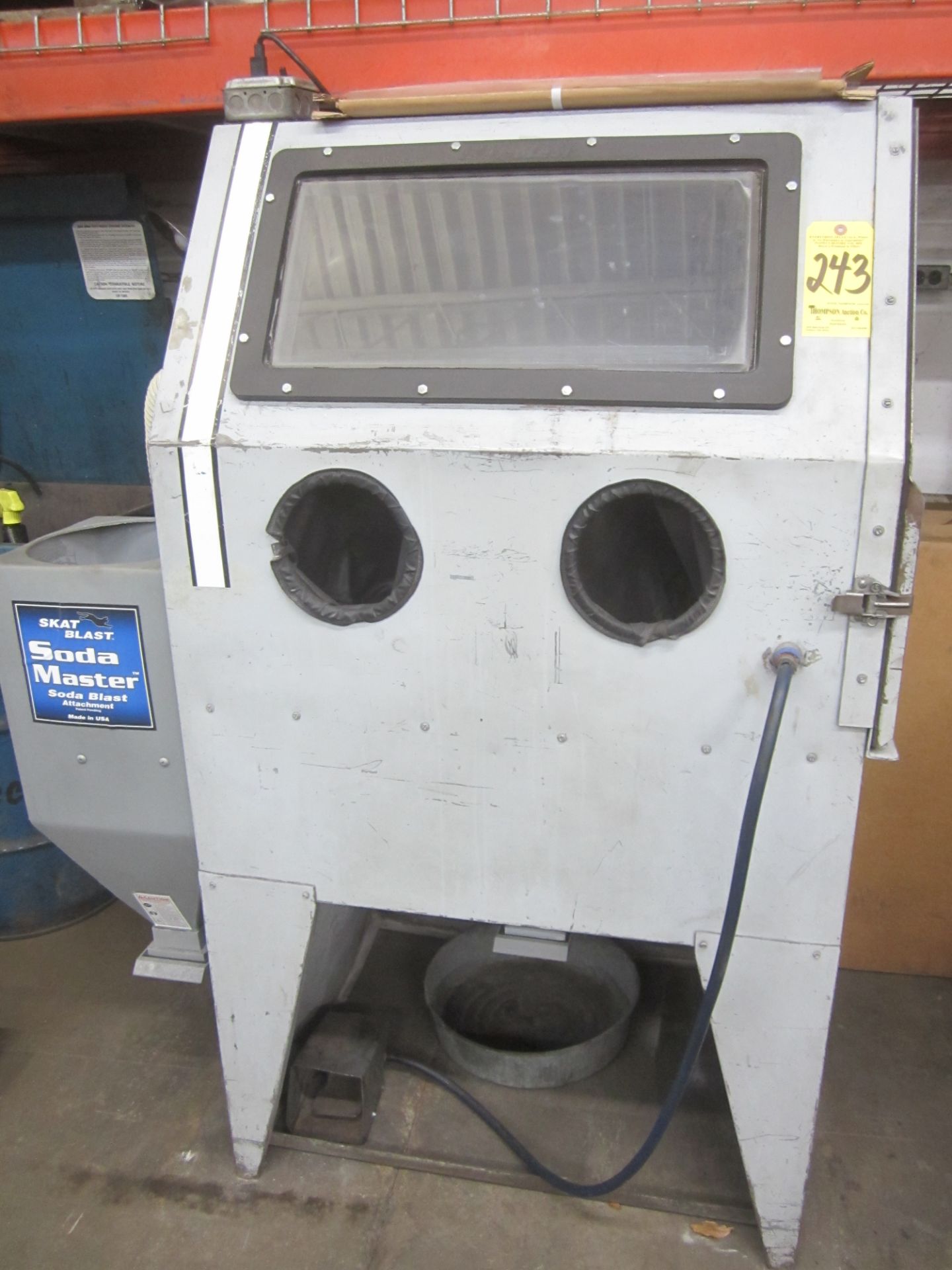 Dry Blast Cabinet with Reclaimer and Skat Blast Soda Blast Attachment, 24" X 30" X 24" Inside