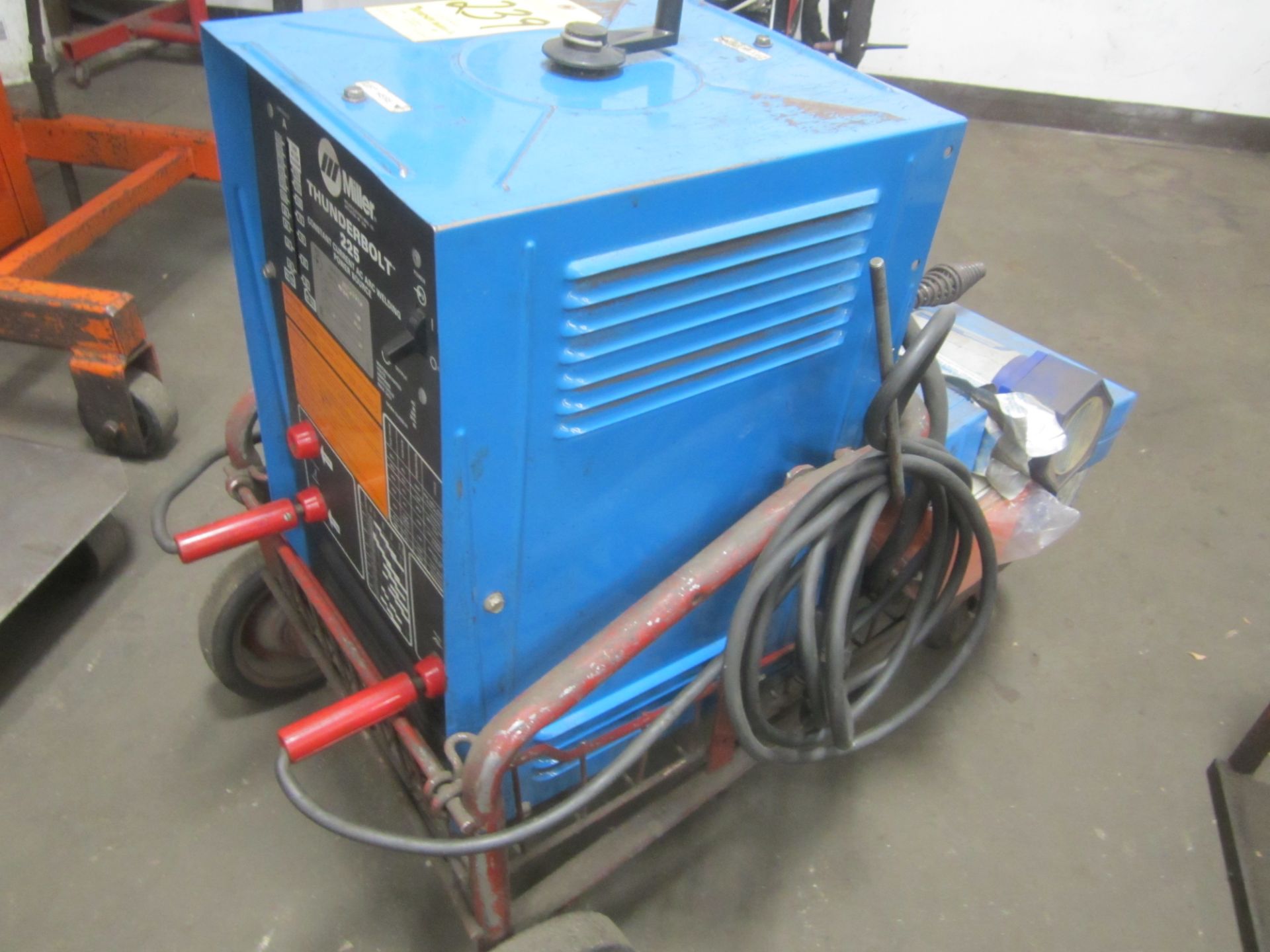 Miller Thunderbolt 225 Arc Welder, s/n JH263316, 230/1/60 - Image 3 of 4