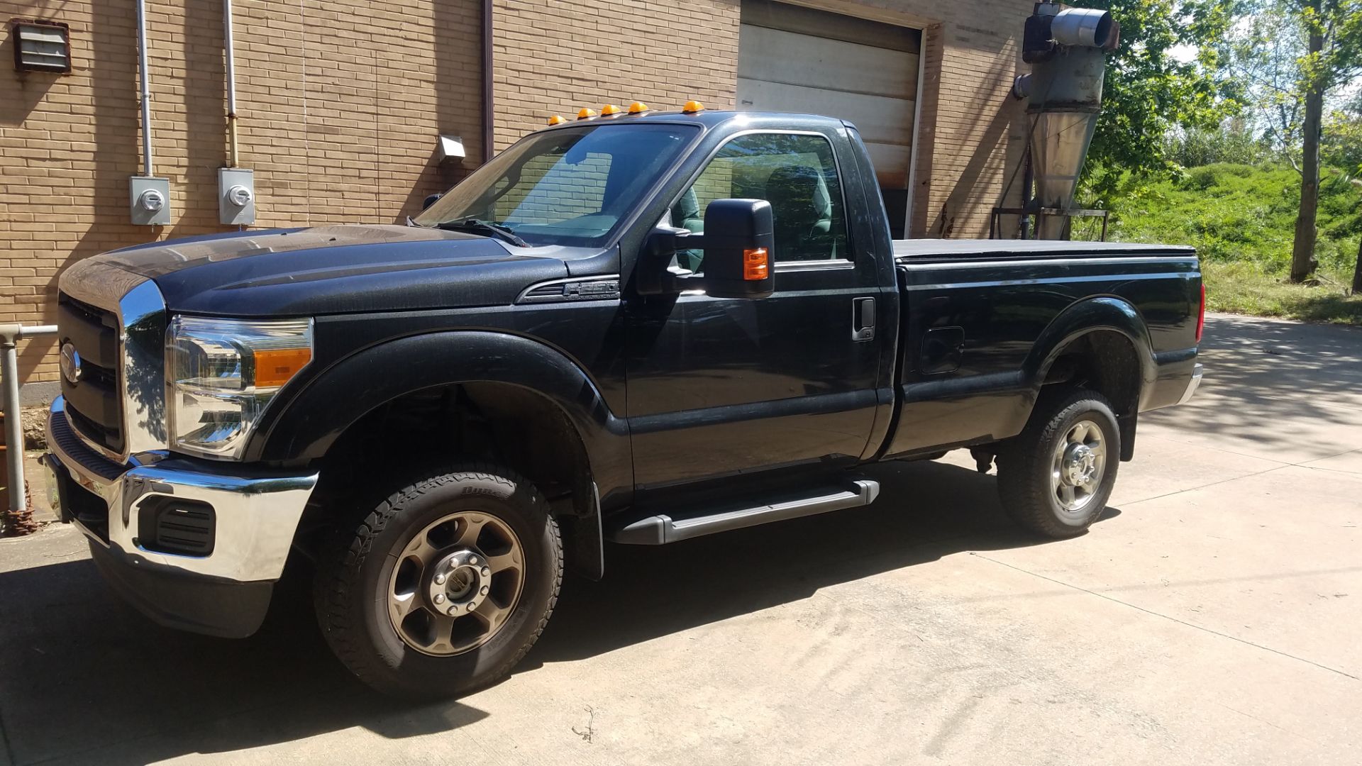 2015 Ford F-250 Super Duty Pick Up Truck, VIN 1FTBF2B6XFEC40186, 6.2L Gas Engine, 4 WD, Regular Cab,