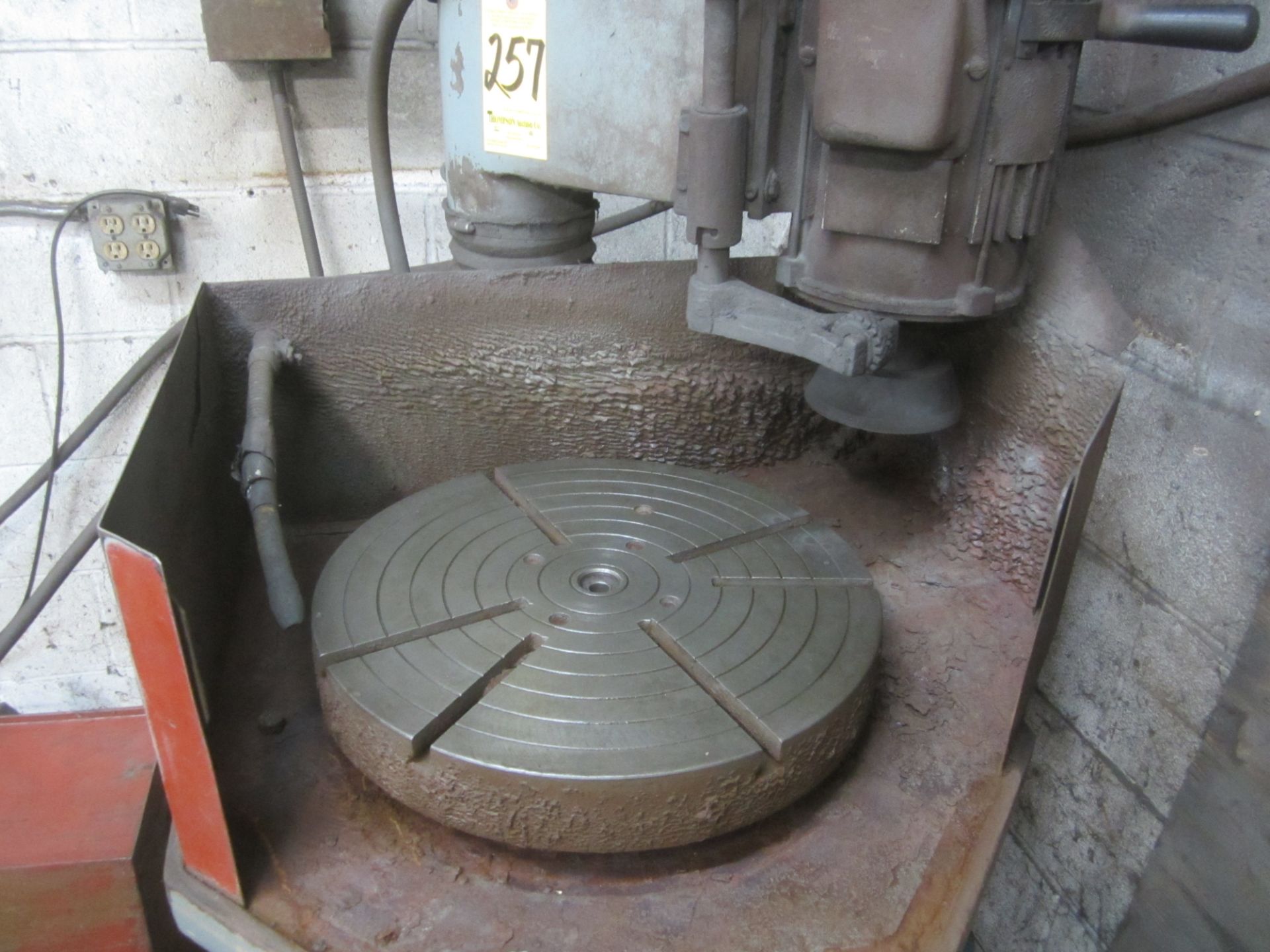 Peterson Model FG24 Flywheel Grinder, s/n Unknown, 18" Diameter Turntable, 24" Diameter Max. - Image 2 of 6