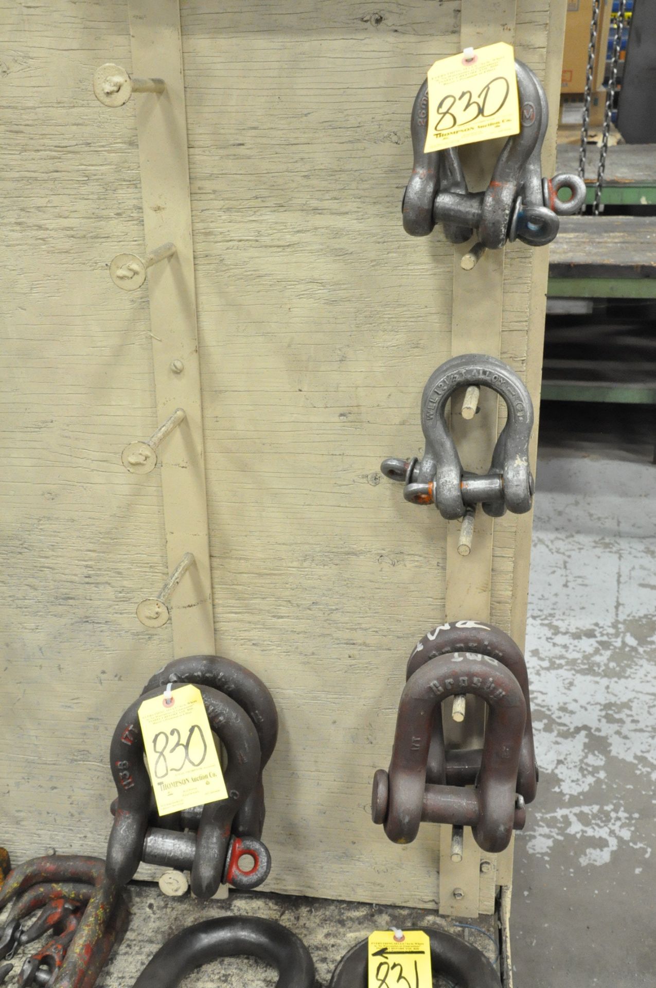 Lot-Various Clevises and (2) Lift Bars in (2) Rows