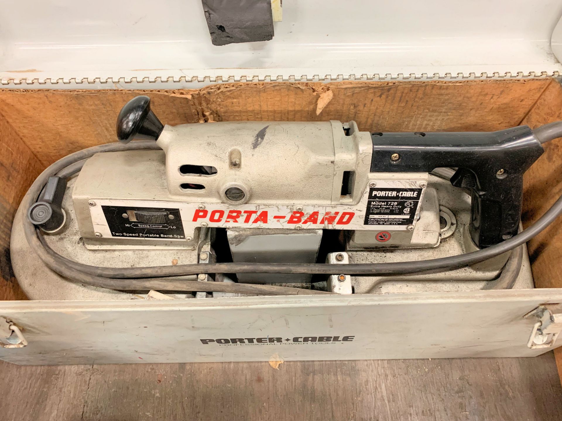 Porter Cable Model 728 Porta-Band Saw with Case