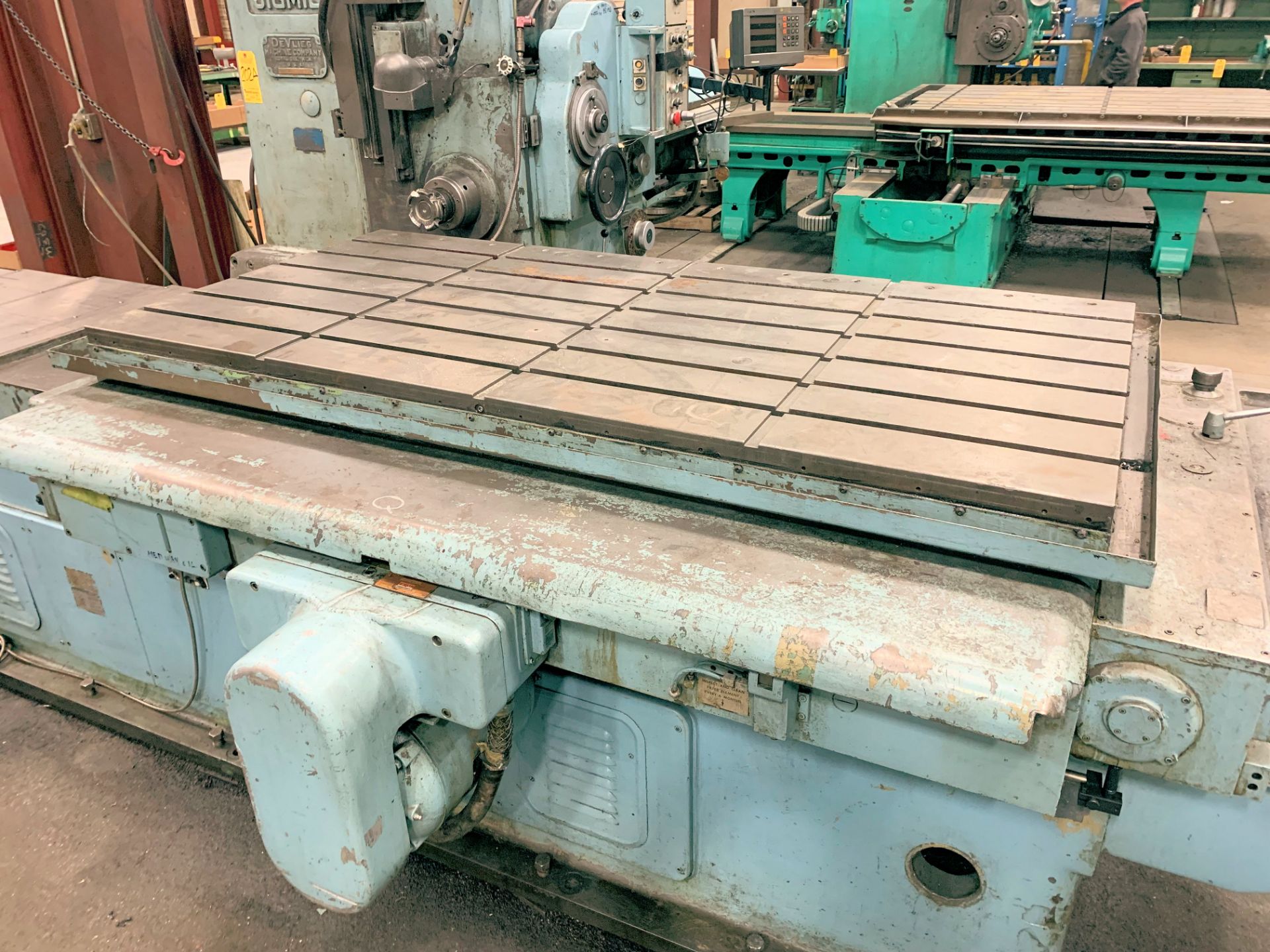 Devlieg Model 3H-72 Horizontal Jig Mill, 3” Spindle,s/n 9003, 40 Taper, 35” X 72” Table, 72” Table - Image 8 of 9