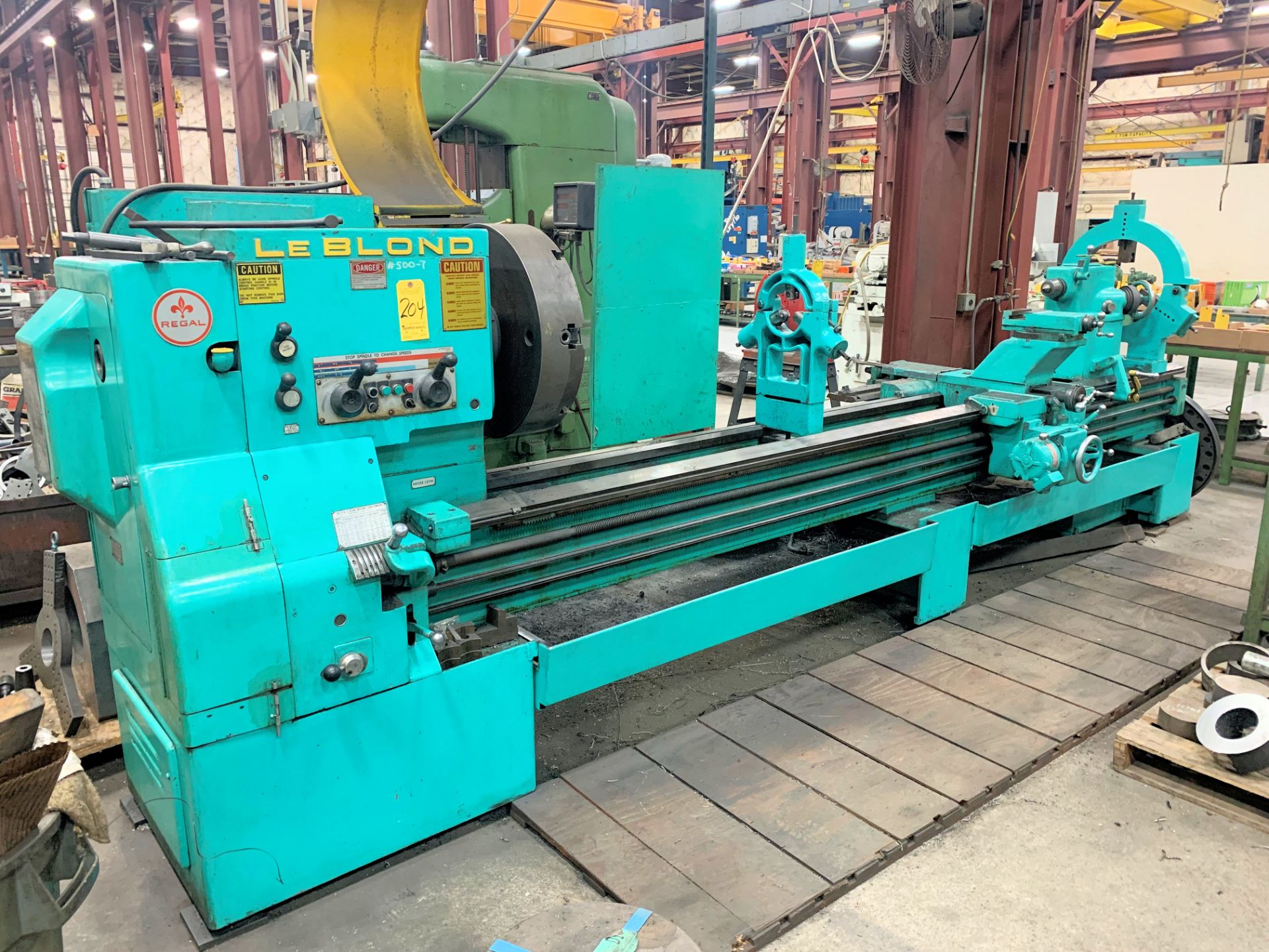 Leblond 36” X 136” Raised Bed Engine Lathe, s/n 5H-926, (2) Steady Rests, 24” 4-Jaw Chuck, Taper - Image 3 of 11