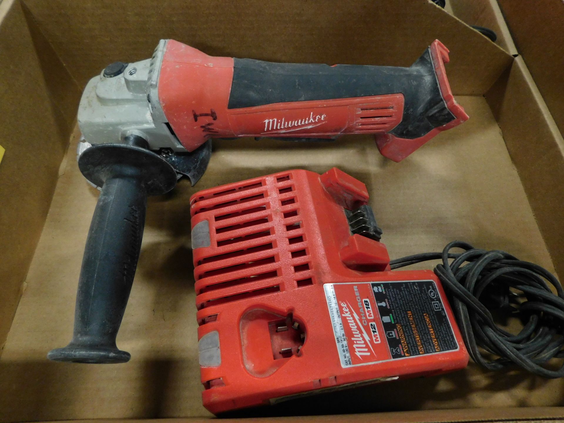 Milwaukee Fuel M18, 4 1/2" Cutoff/Grinder, with Charger (no battery)