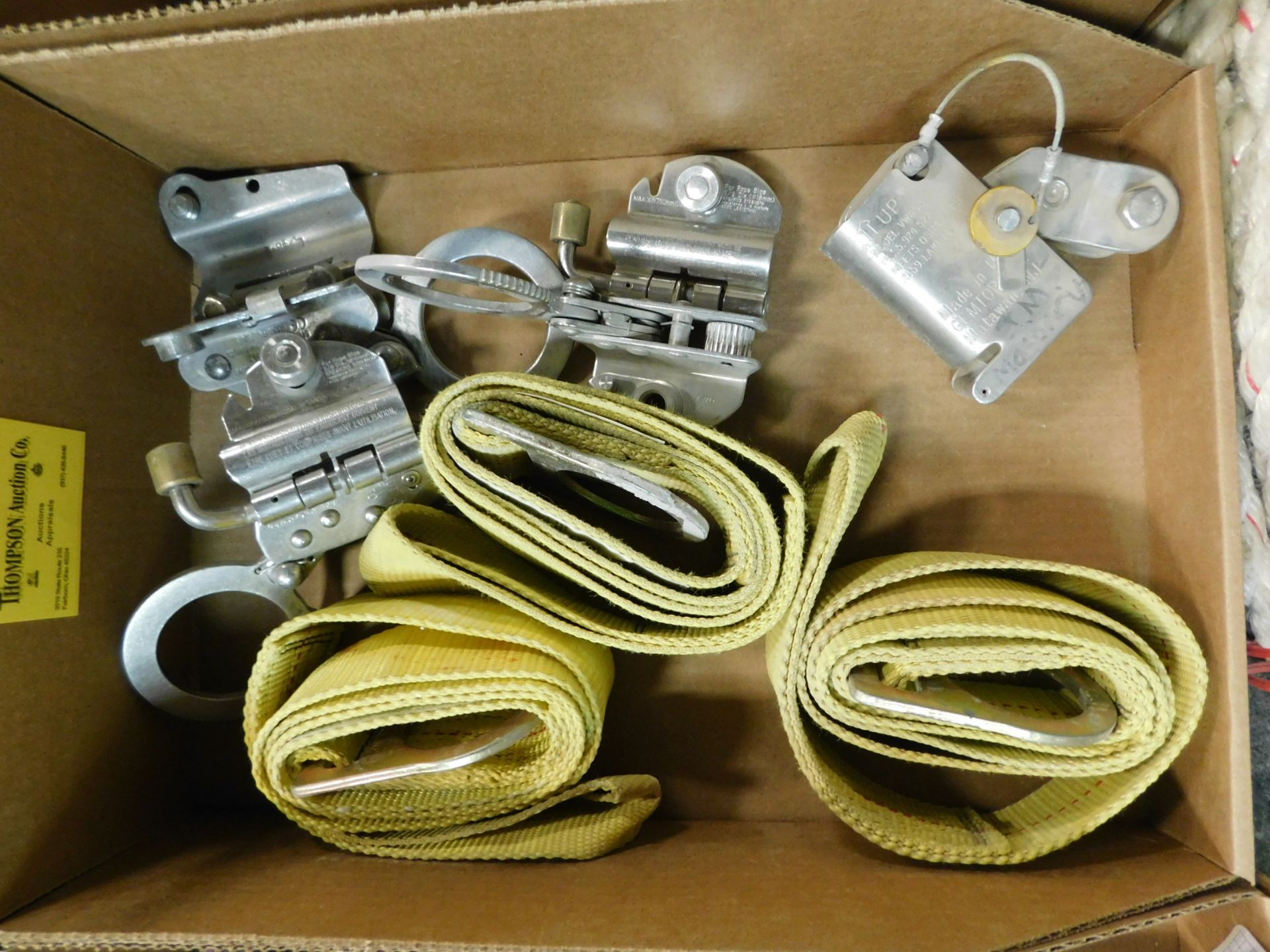 Cross Arm Straps and Cable Grabs