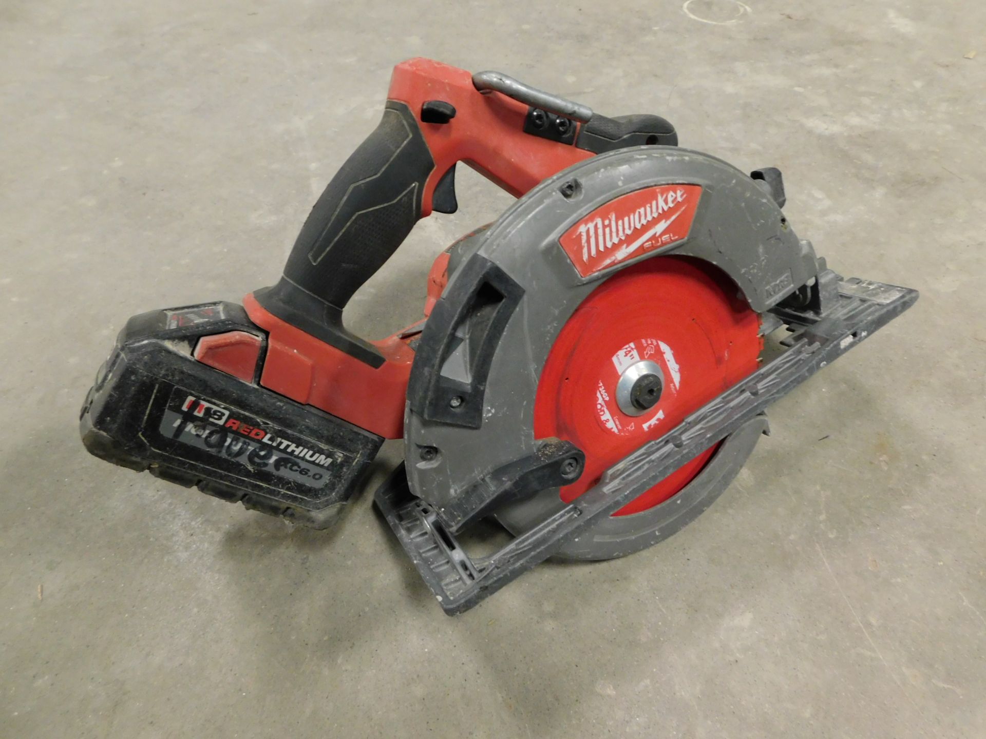 Milwaukee Fuel M18, 7 1/2" Circular Saw