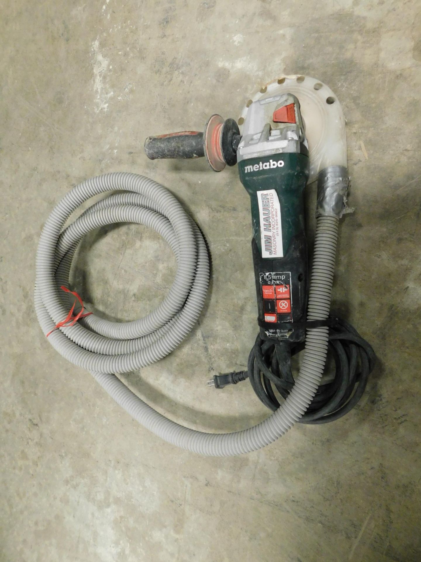 Metabo 4 1/2" Angle Grinder, with Dust Shield and Hose
