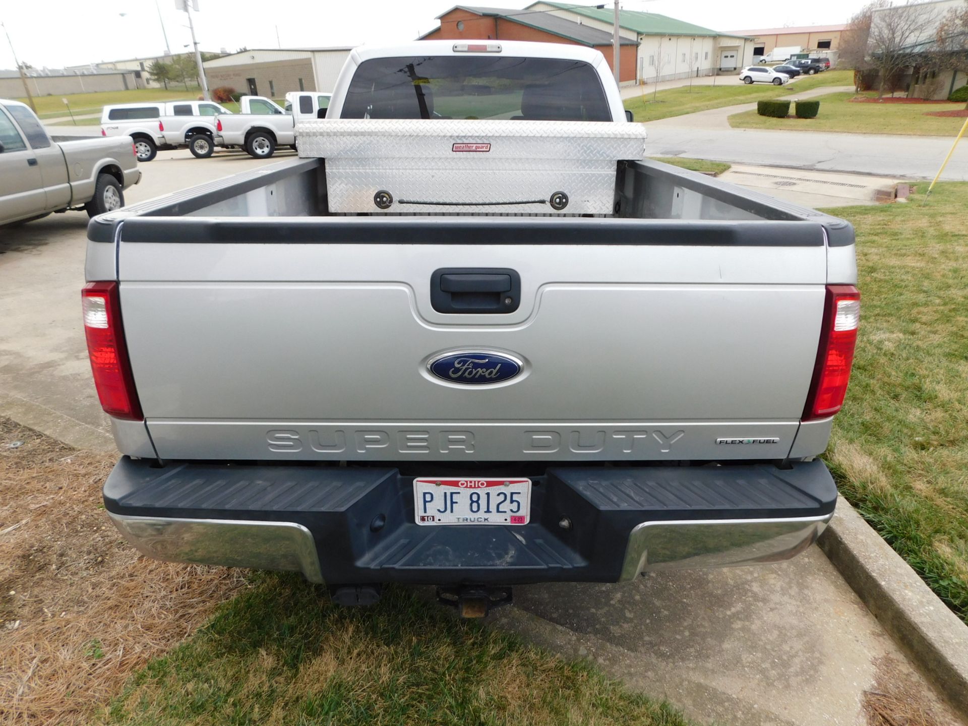 2016 Ford F-250 Super Duty Extended Cab Pick-Up Truck, VIN 1FT7X2B64GEC12260, 6.2 Litre Gas - Image 5 of 32