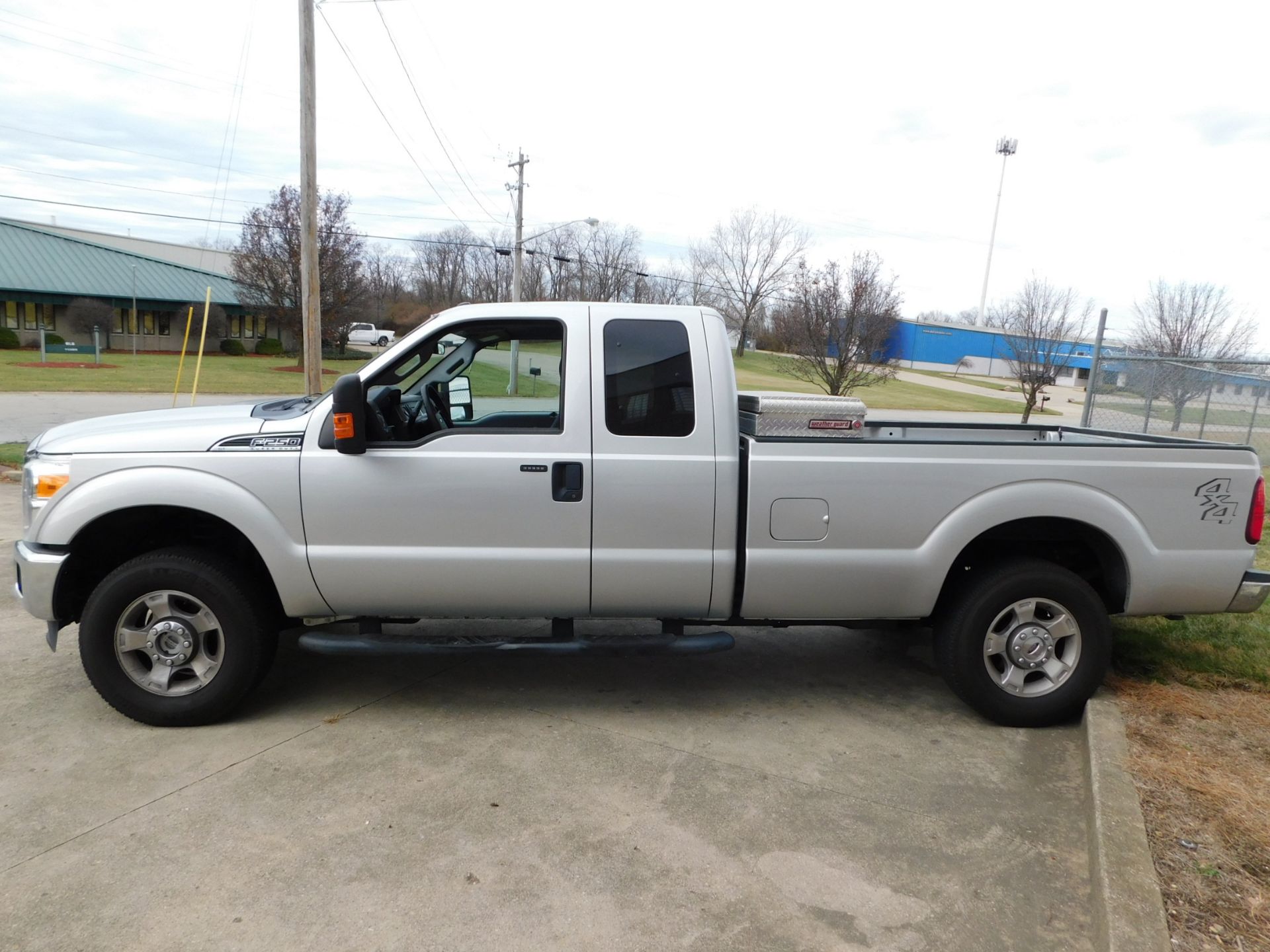 2016 Ford F-250 Super Duty Extended Cab Pick-Up Truck, VIN 1FT7X2B64GEC12260, 6.2 Litre Gas - Image 3 of 32