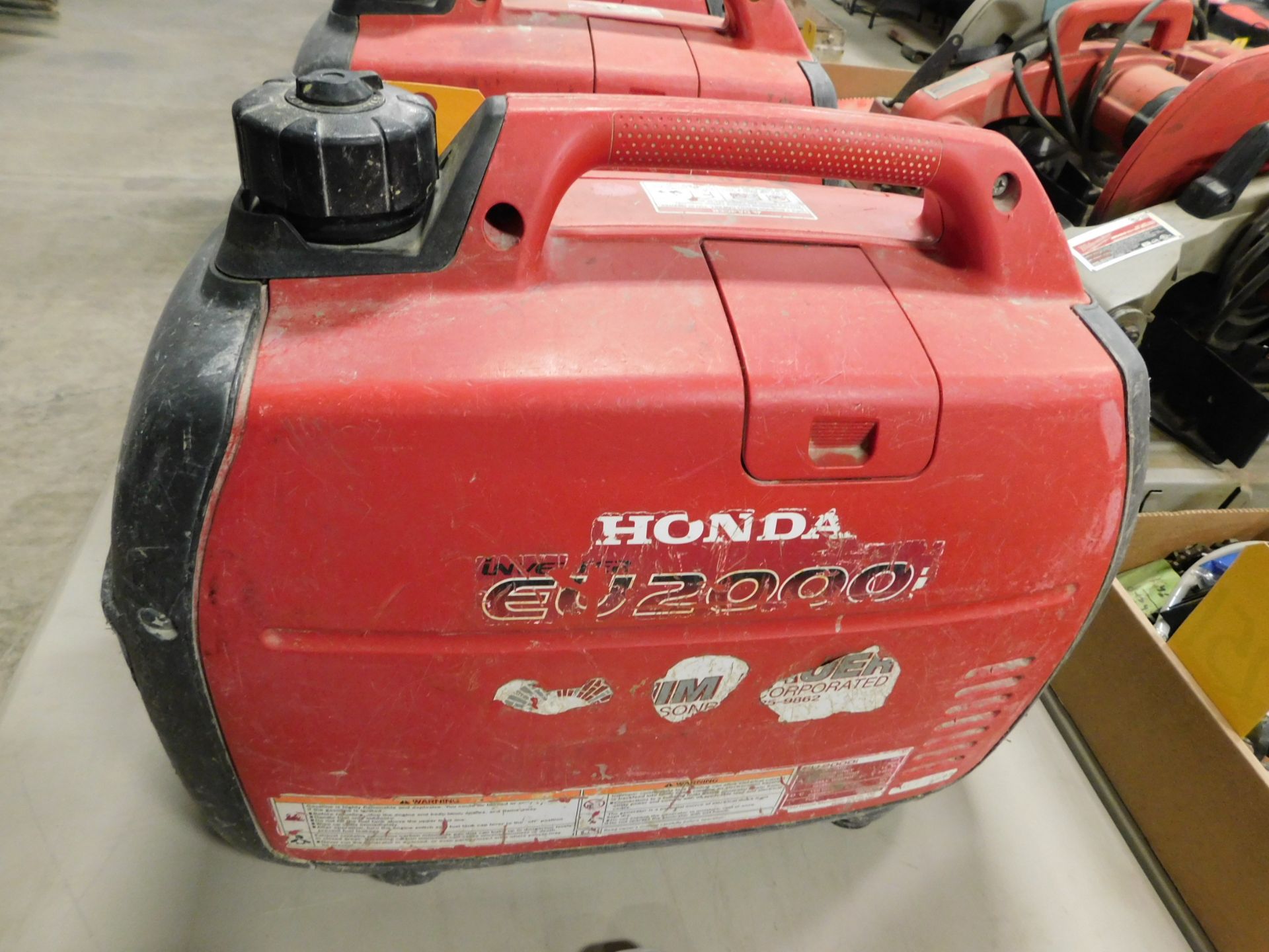 Honda EU2000i Portable Generator - Image 3 of 3