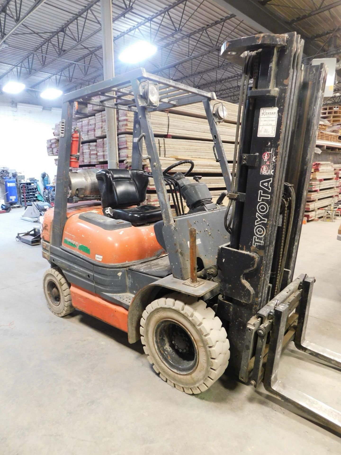 Toyota Model 42-6FGCU25 Fork Lift, s/n 66130, 4,950 Lb. Capacity, LP, Side Shift, 3-Stage Mast,