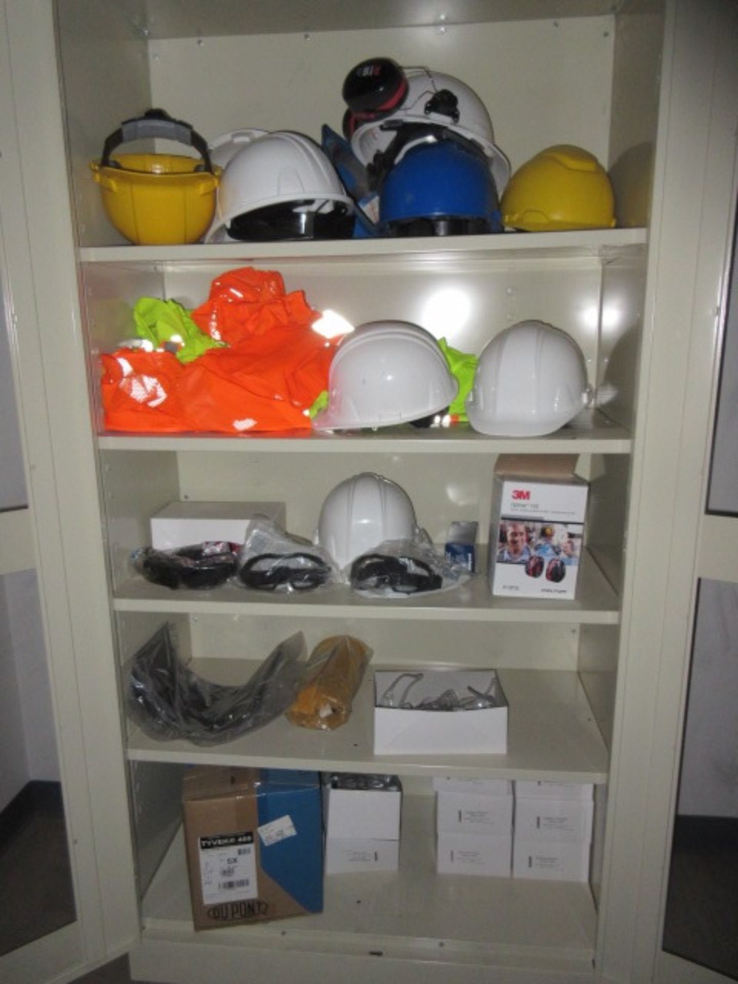 Storage Cabinet, w/- Assorted PPE - Image 3 of 4